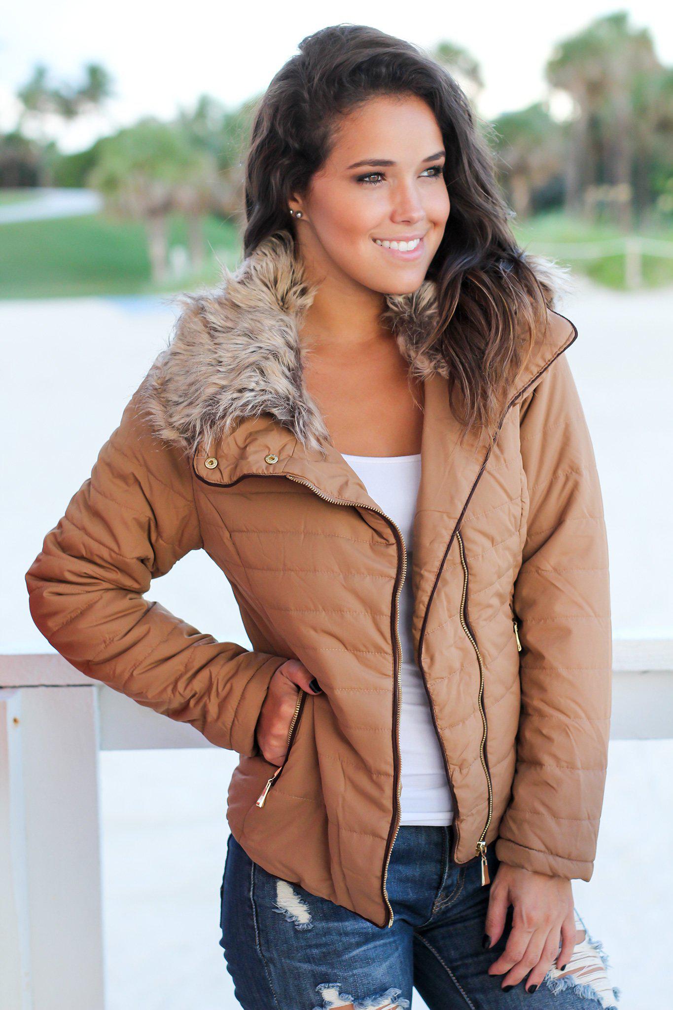 Cozy Camel Quilted Jacket with Side Zipper for Fall and Winter