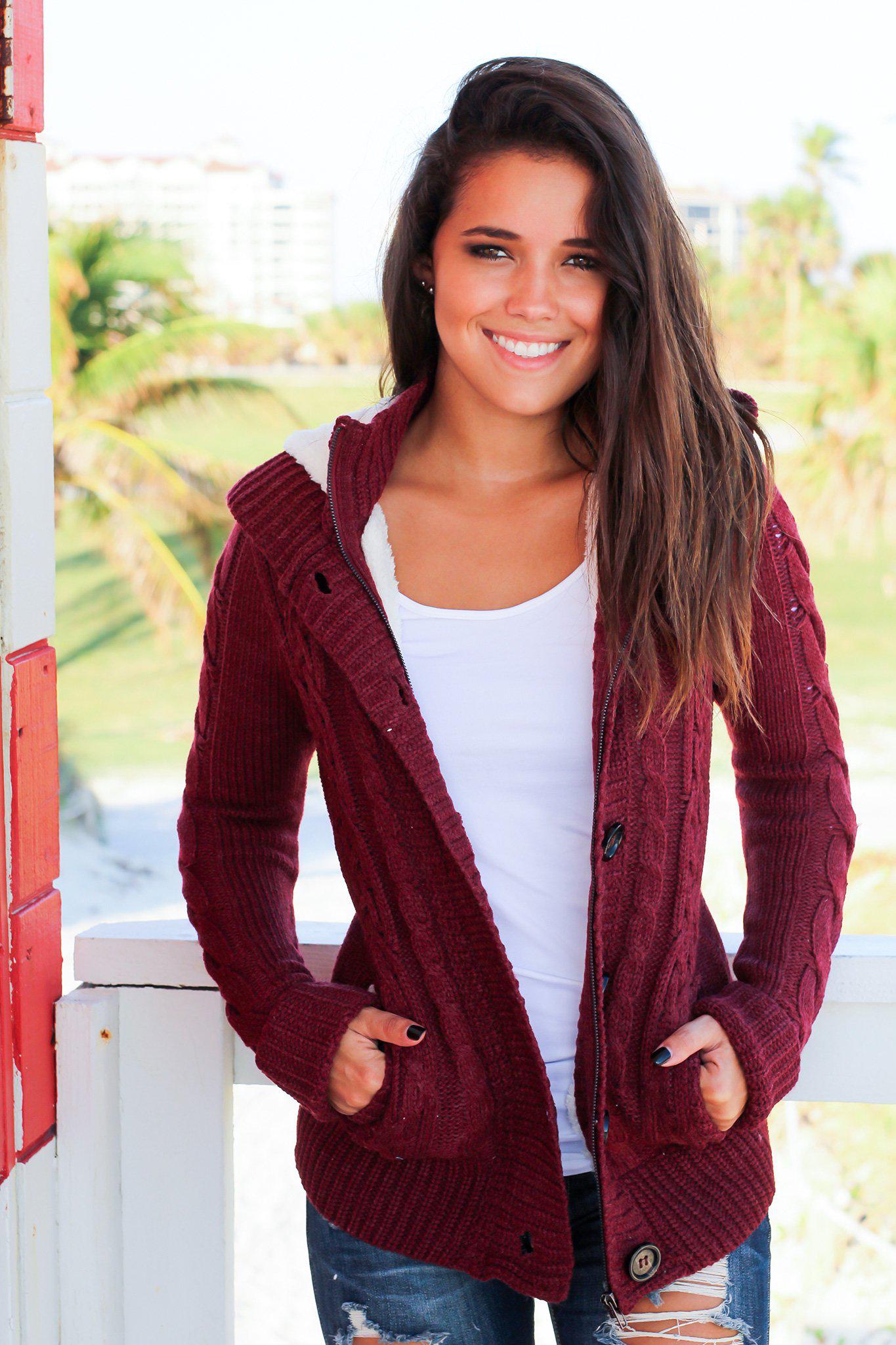 Stylish Burgundy Knitted Sweater Featuring a Faux Fur Hood for Fall and Winter