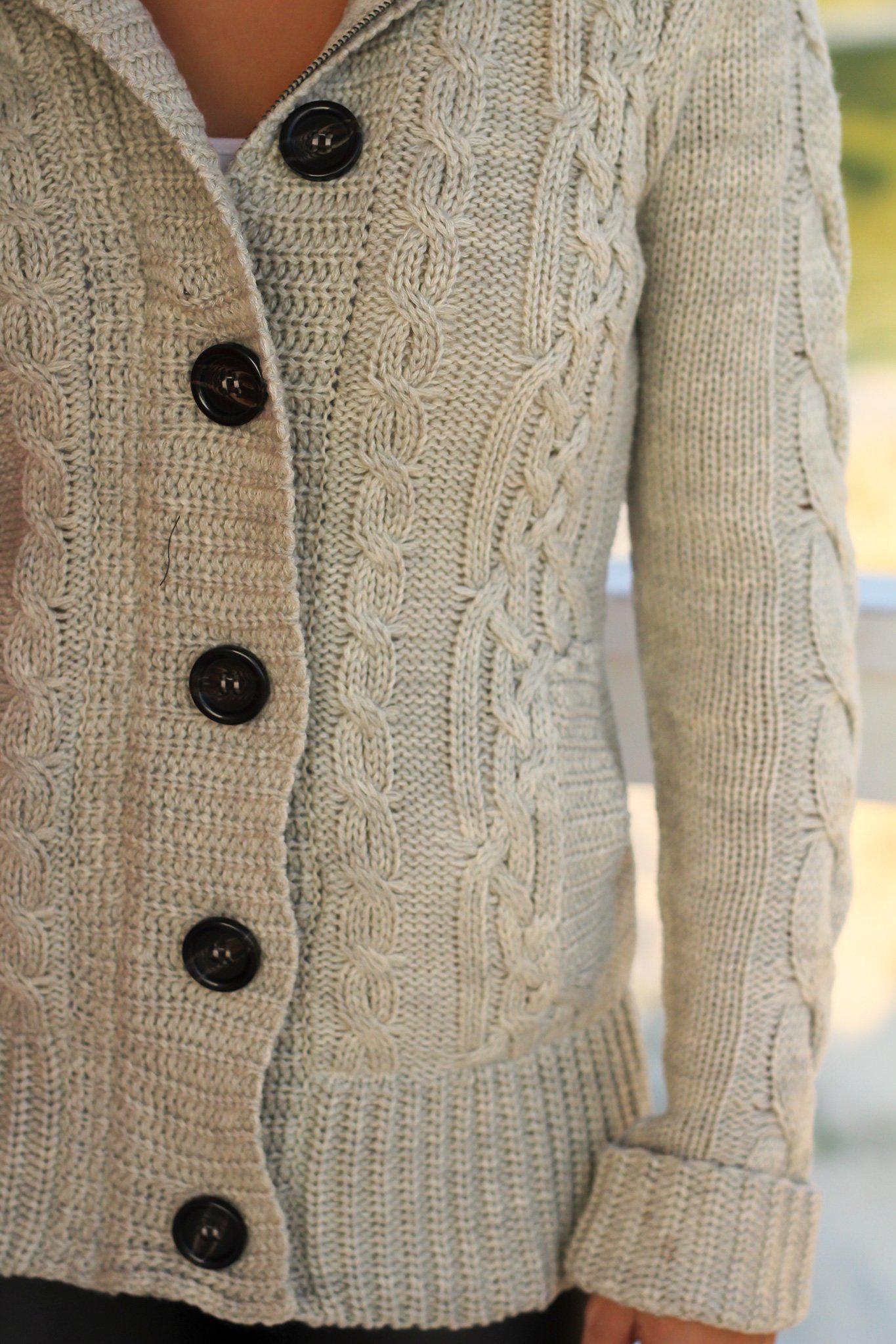 Stylish Khaki Knitted Sweater Featuring a Faux Fur Hood