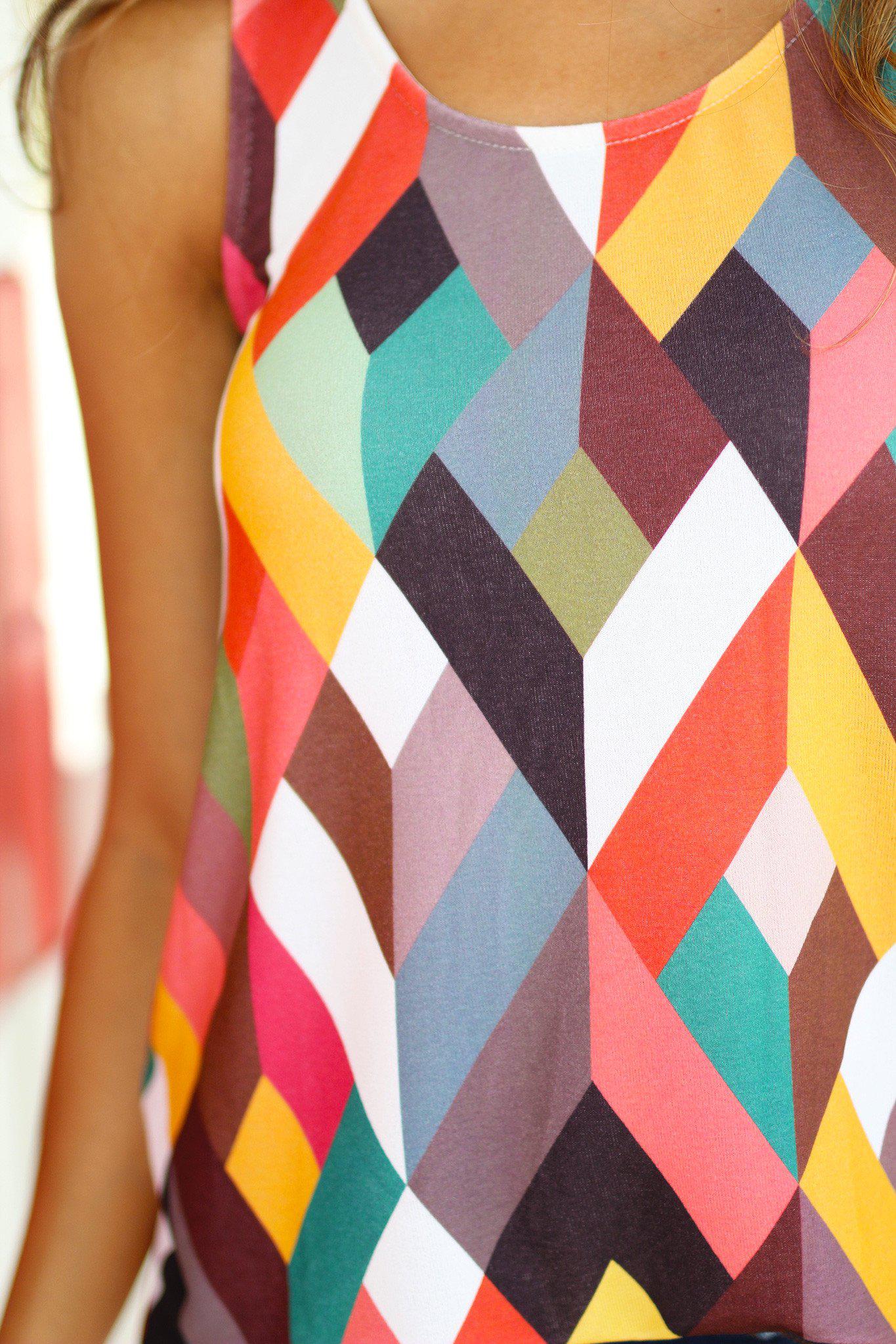 Stylish Brown Geometric Print Racerback Tank Top for Trendy Looks