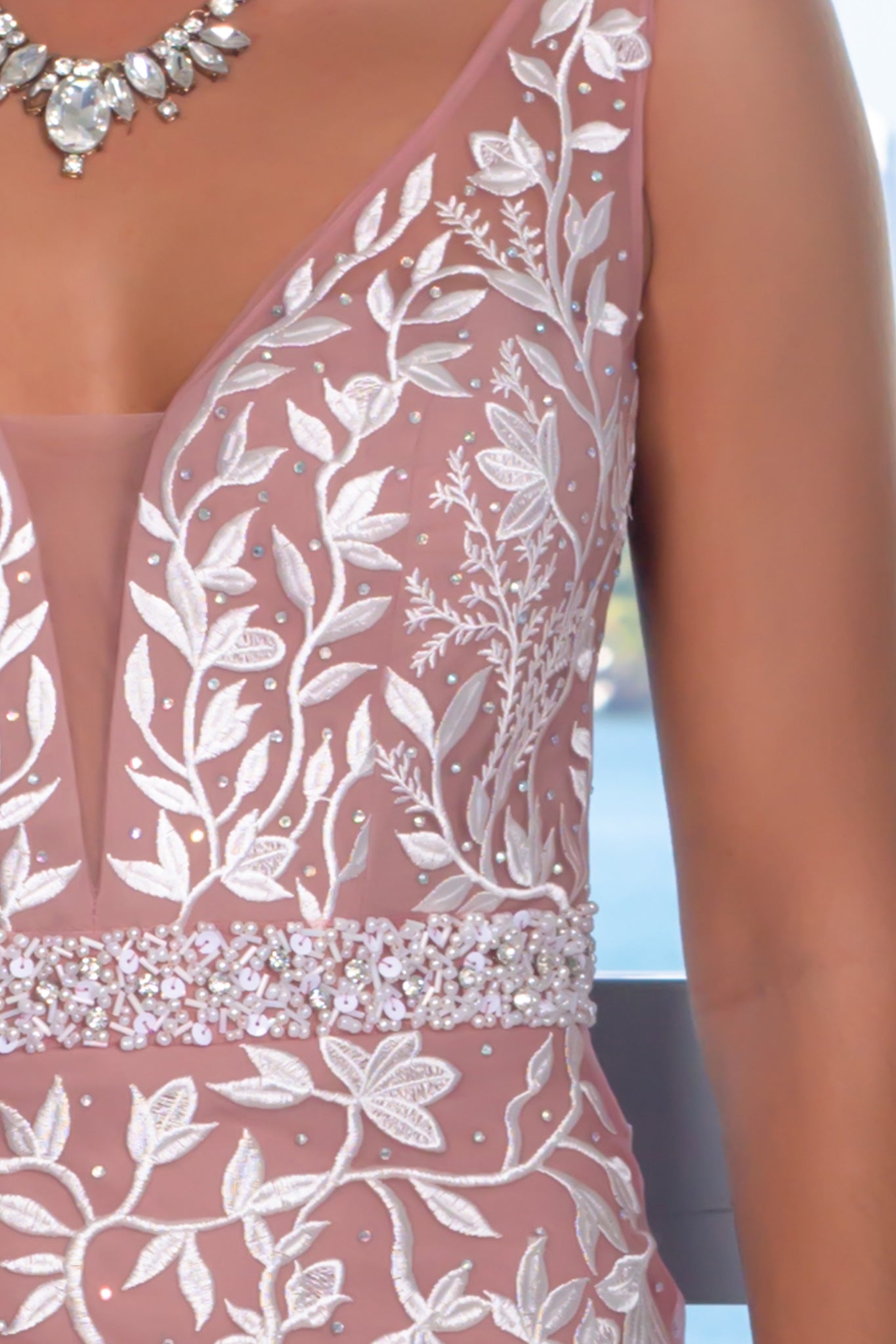 Elegant Mauve and White Sleeveless Maxi Dress with Tulle and Rhinestone Details