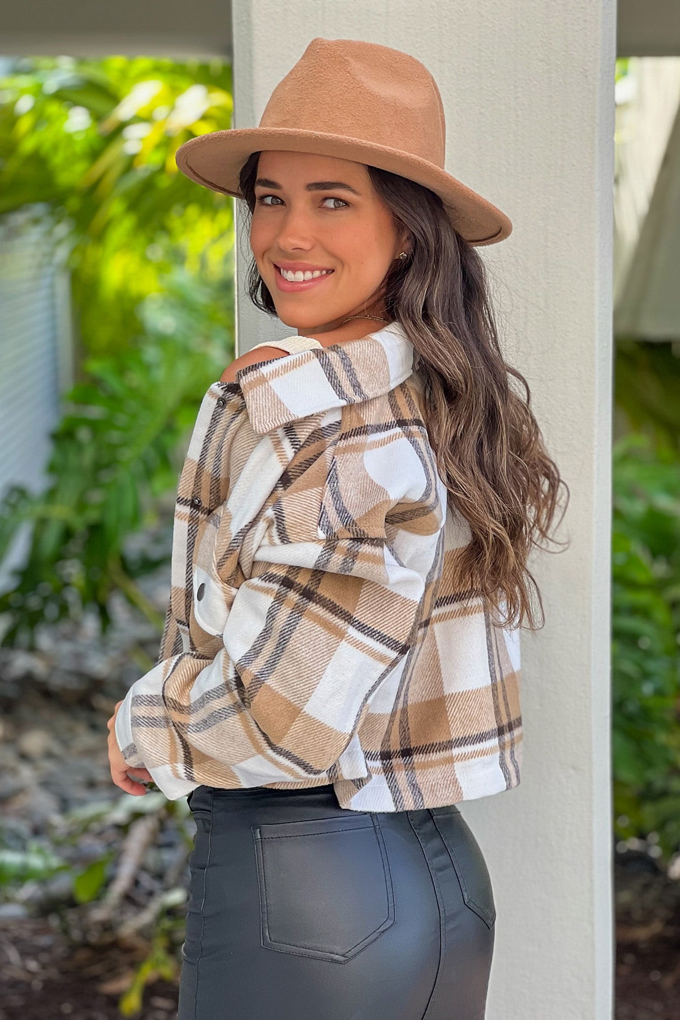 Adorable Camel-Colored Cropped Plaid Jacket with Snap Buttons and Pockets