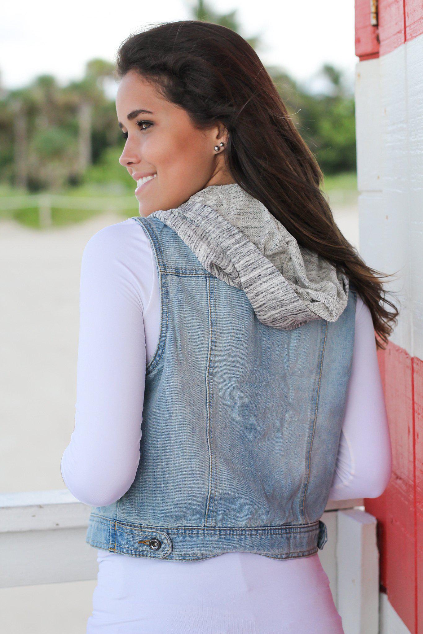 Fashionable Light Wash Denim Sleeveless Vest with Detachable Gray Sweatshirt Hood
