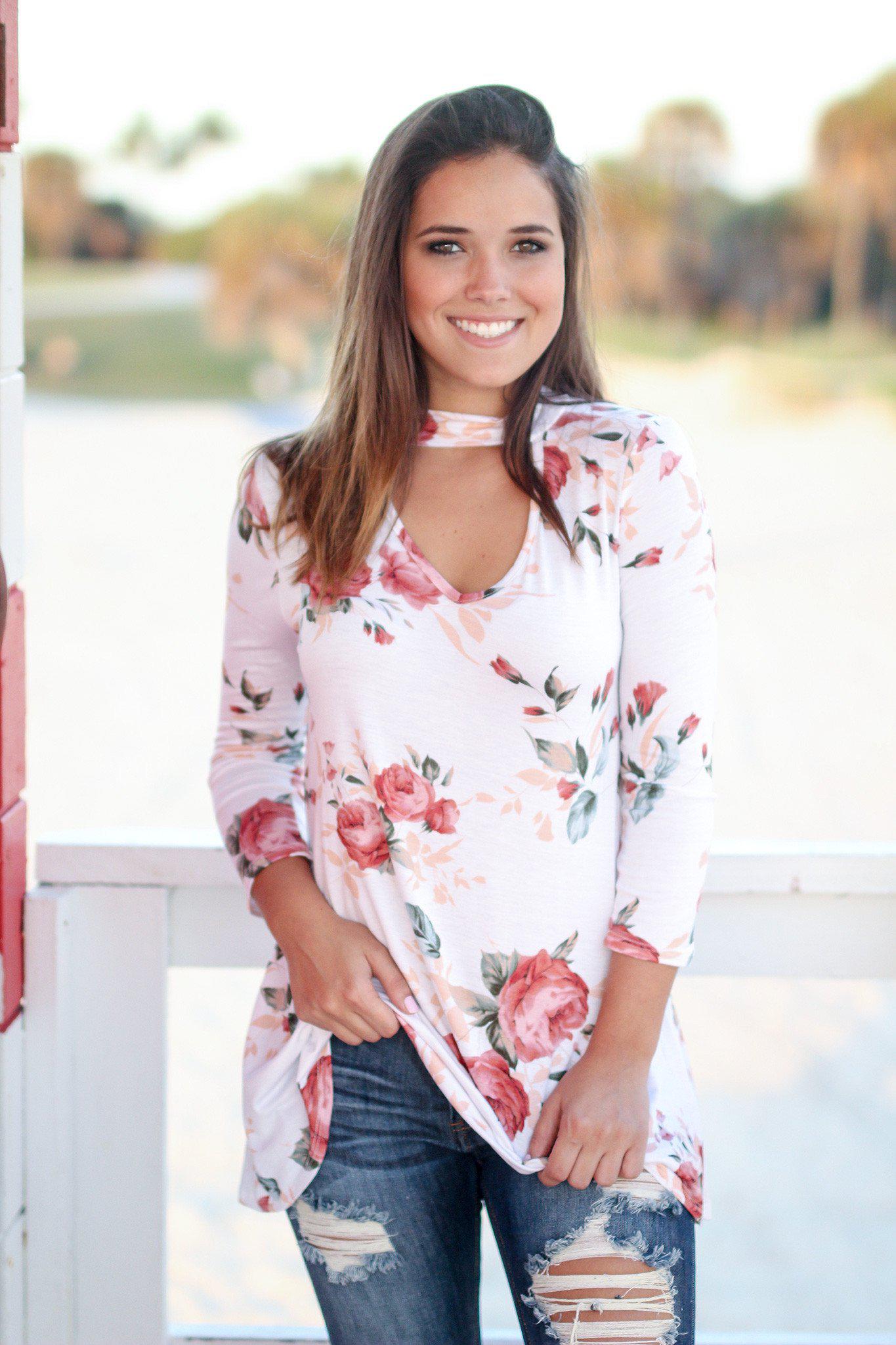 Charming Ivory Floral Mock Neck Loose-Fit Top for Versatile Wear