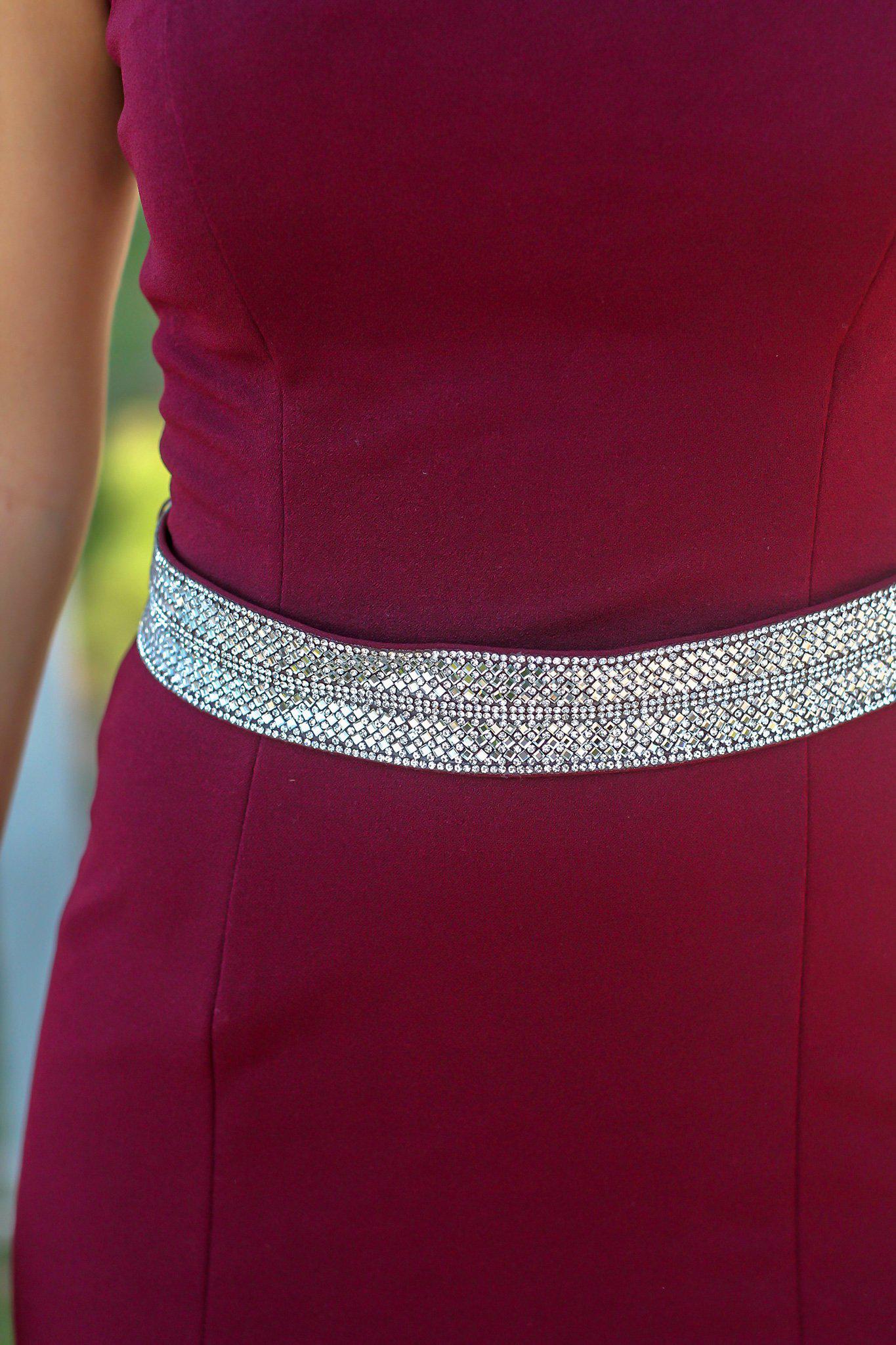 Gorgeous Burgundy Off-the-Shoulder Formal Maxi Dress with Sparkling Jewel Detail at Waist