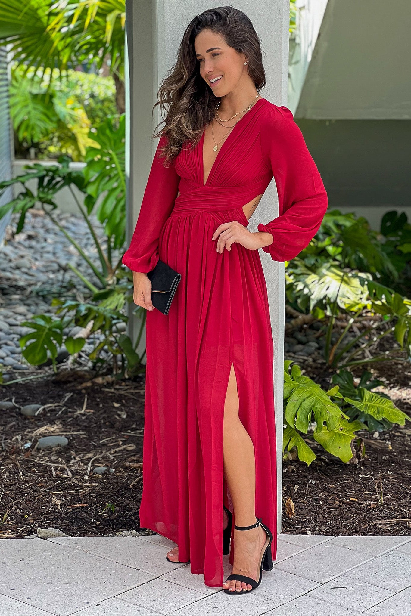 Stylish Burgundy Pleated V-Neck Long Maxi Dress for Women