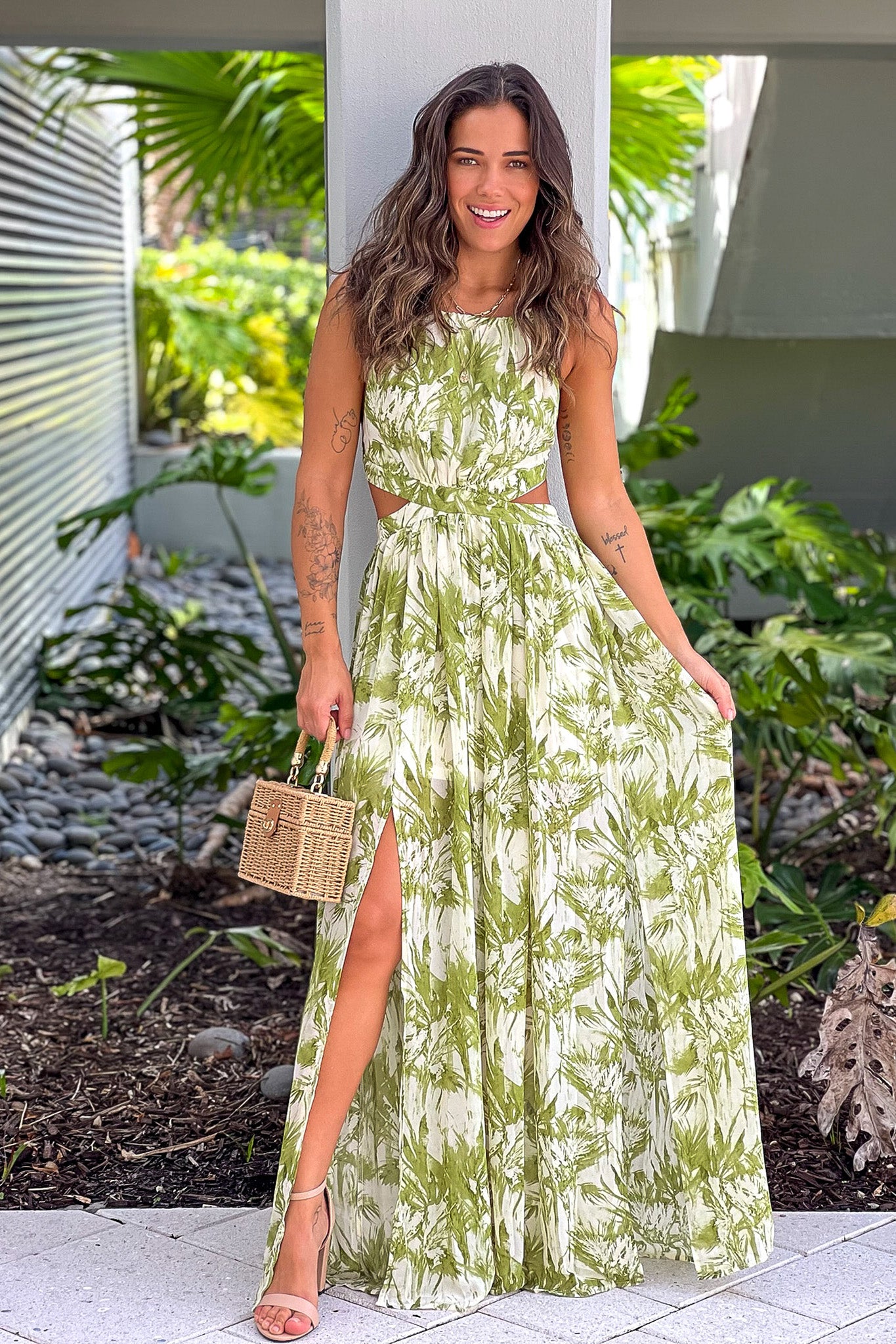 Stunning Lime-Colored Printed Maxi Dress with Side Slit for Women's Tropical Vacation