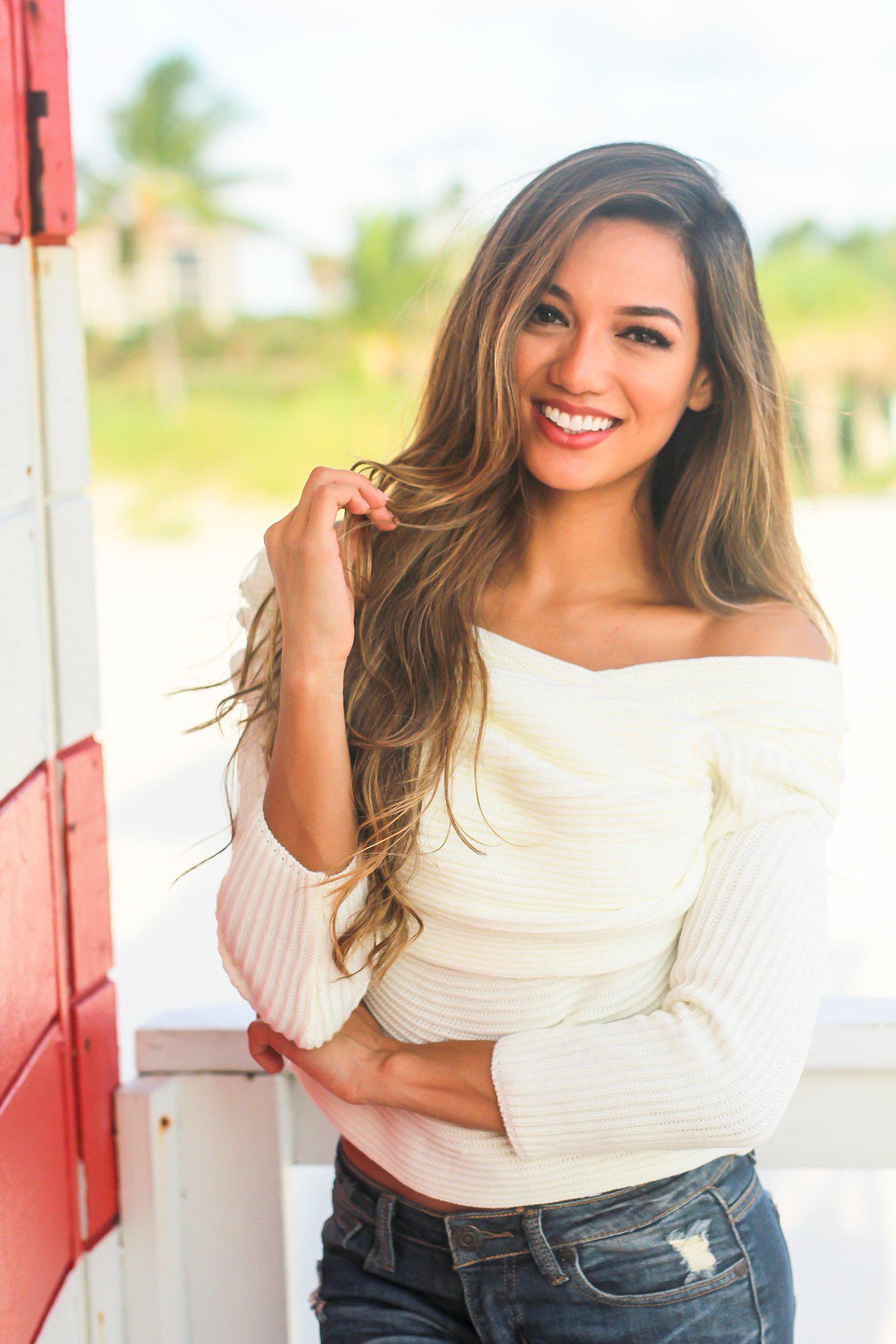 Adorable Ivory Knit Off-Shoulder Sweater for Fall