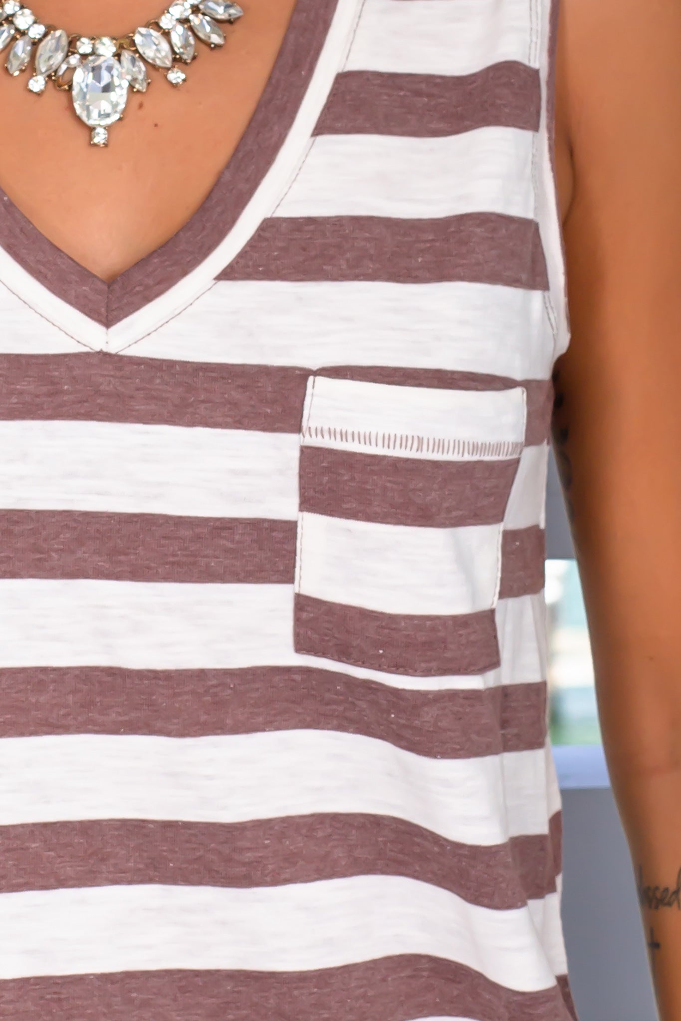 Summer Brown and White Striped V-Neck Sleeveless Women's Top with Front Pocket