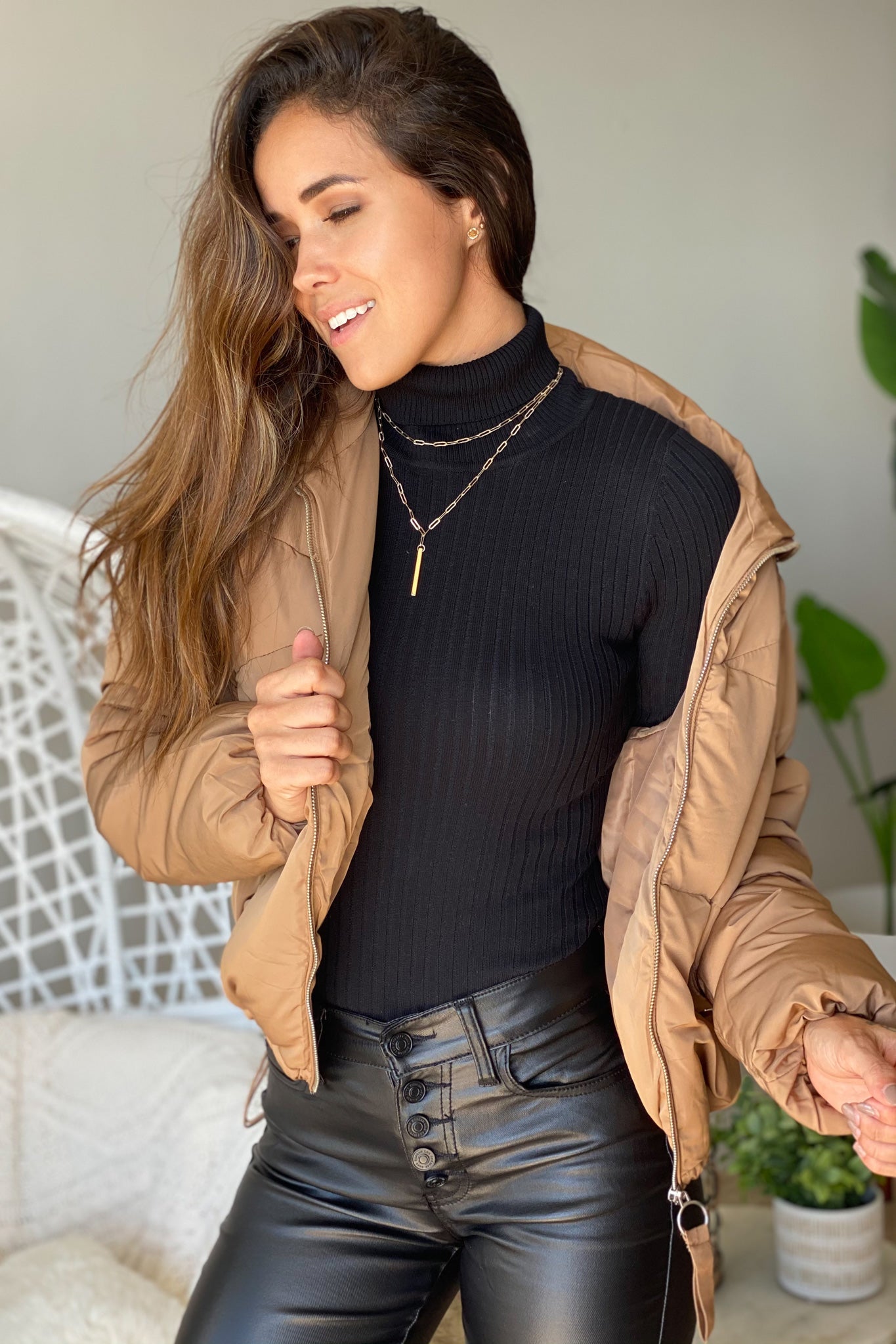 Adorable Camel-Colored Polyester Puffer Jacket for Winter Warmth