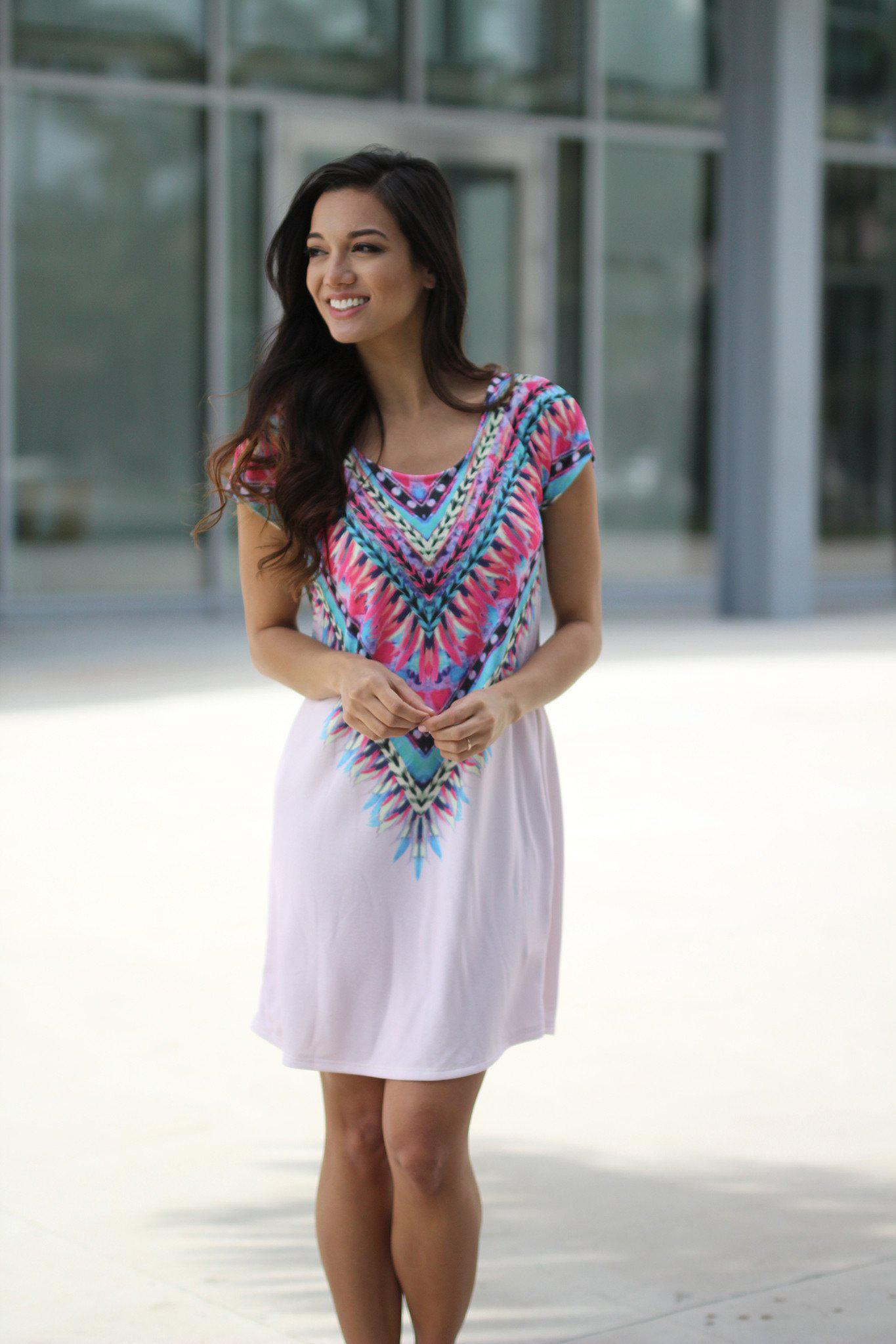 Stylish Light Pink Tribal Patterned Women's Tunic Dress for All Seasons