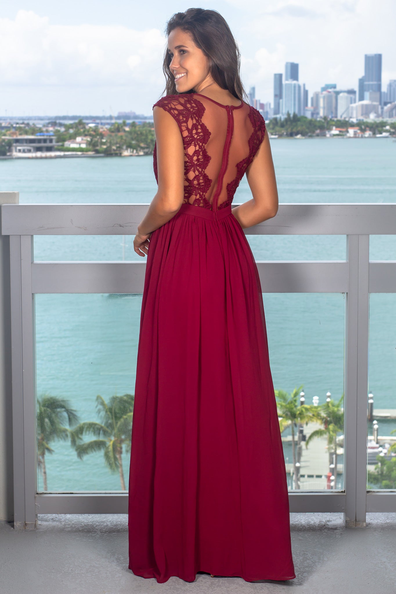 Elegant Burgundy Crochet and Tulle Back Women's Maxi Dress for Special Occasions