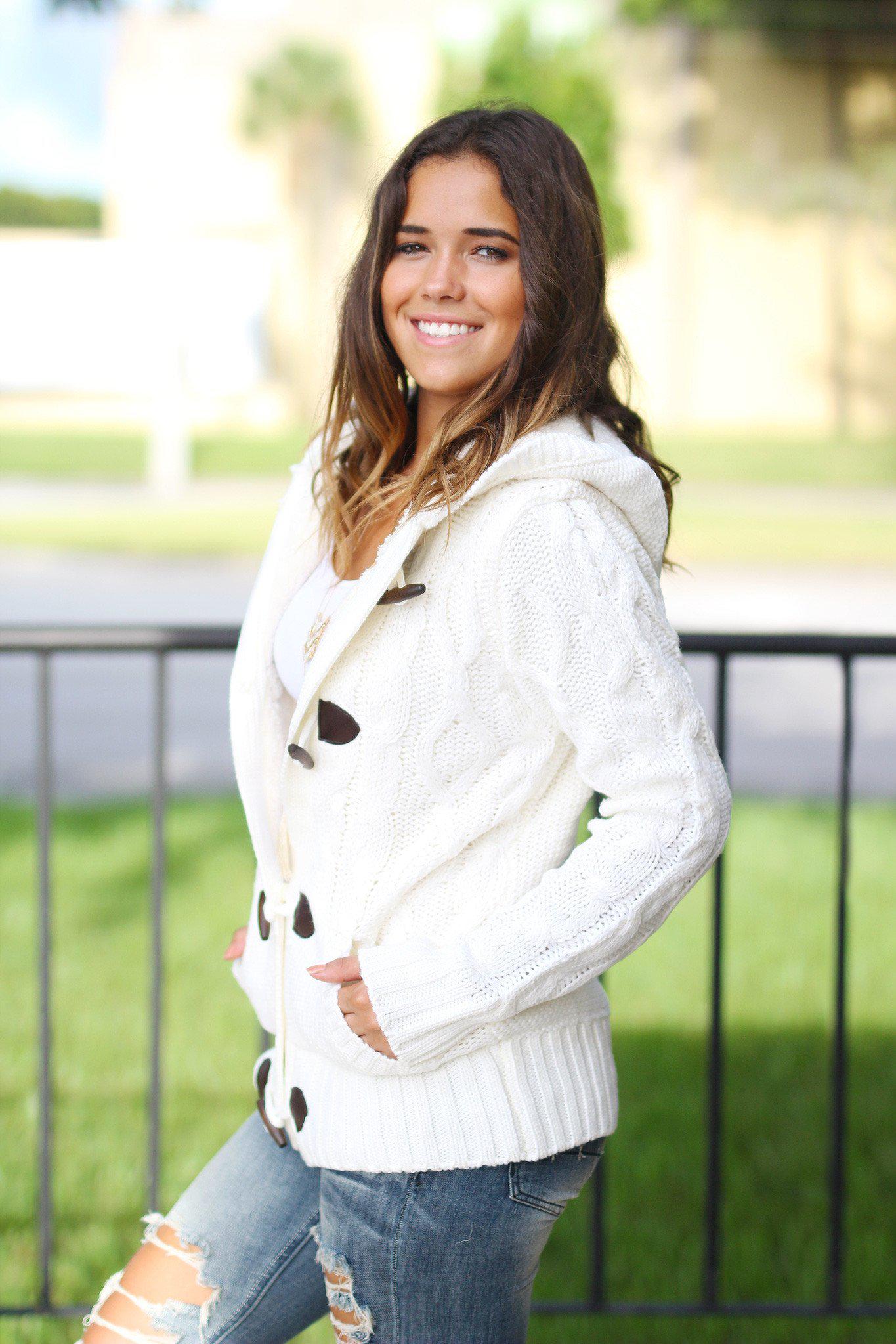 Stylish Ivory Knitted Hooded Sweater with Faux Fur Lining