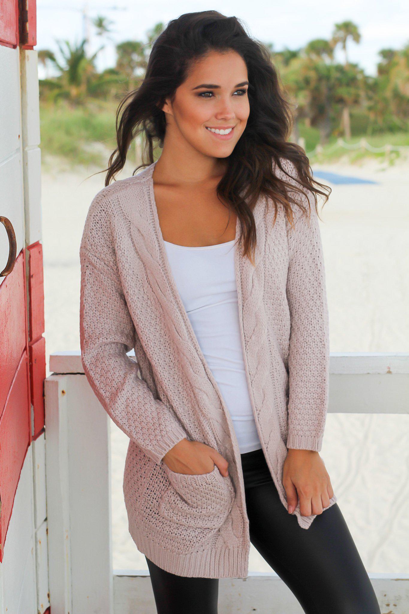 Soft and Cozy Mauve Knit Open Cardigan for Fall and Winter