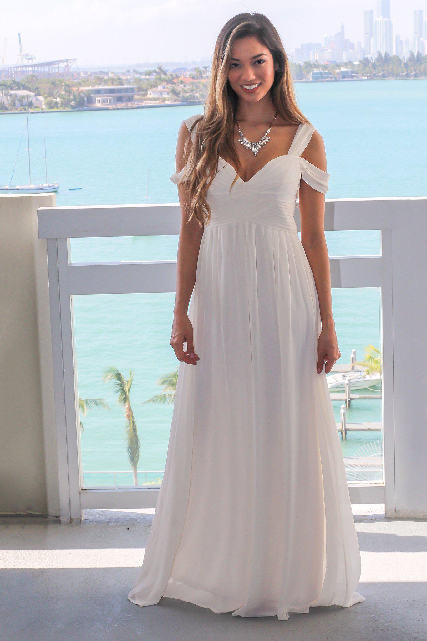 Elegant Ivory Sleeveless Off-Shoulder Maxi Dress for Special Occasions