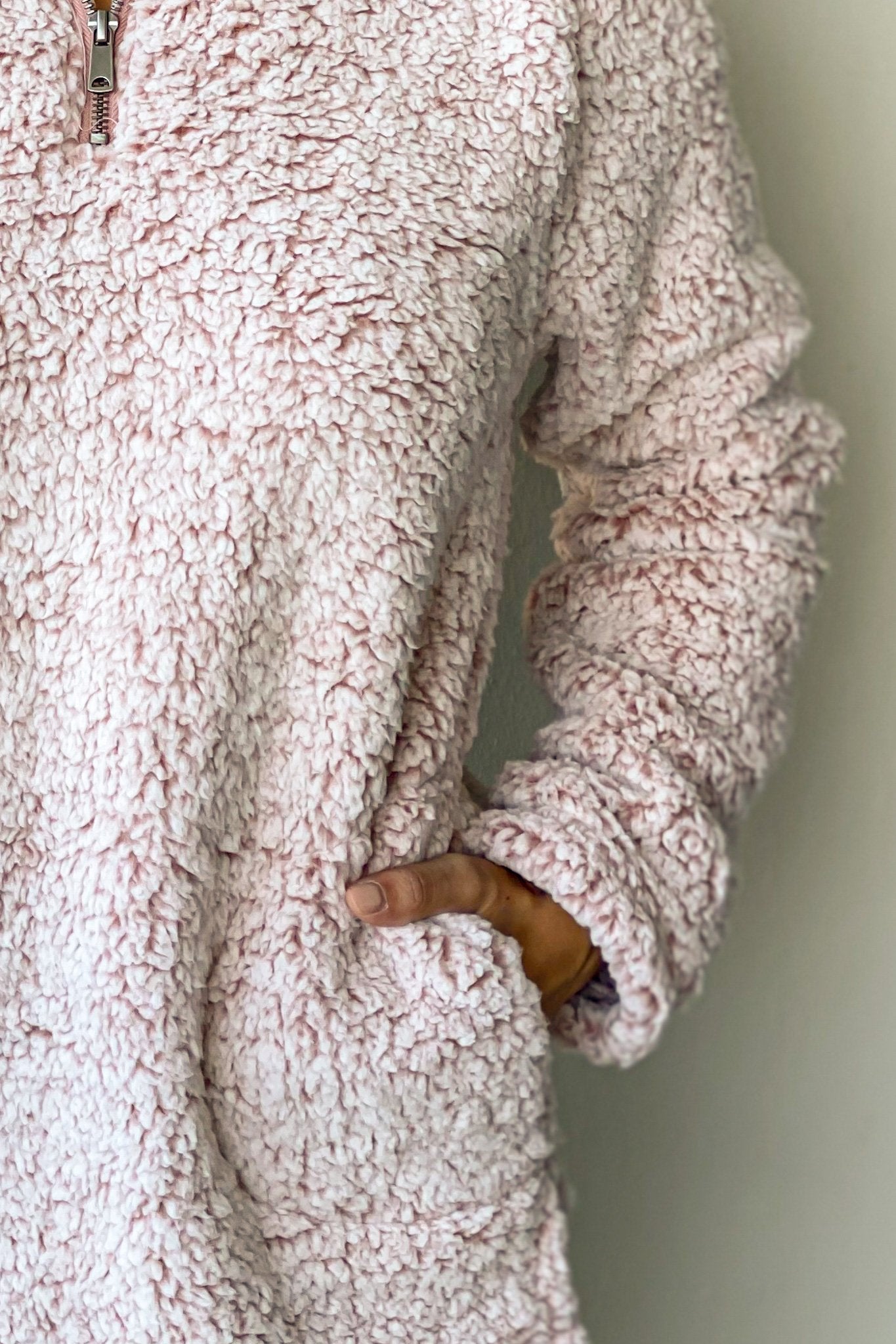 Cozy Mauve Fuzzy Long - Sleeve Sweater with Side Pockets and Zipper Detail