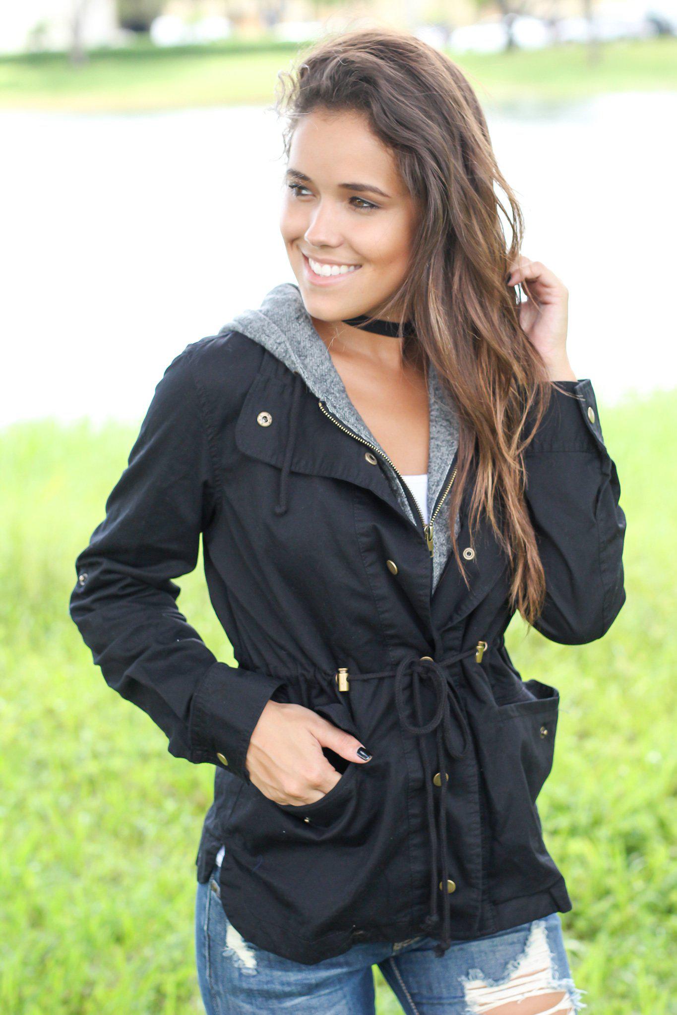 Stylish Black Cotton Jacket with a Chic Gray Hood for Fall