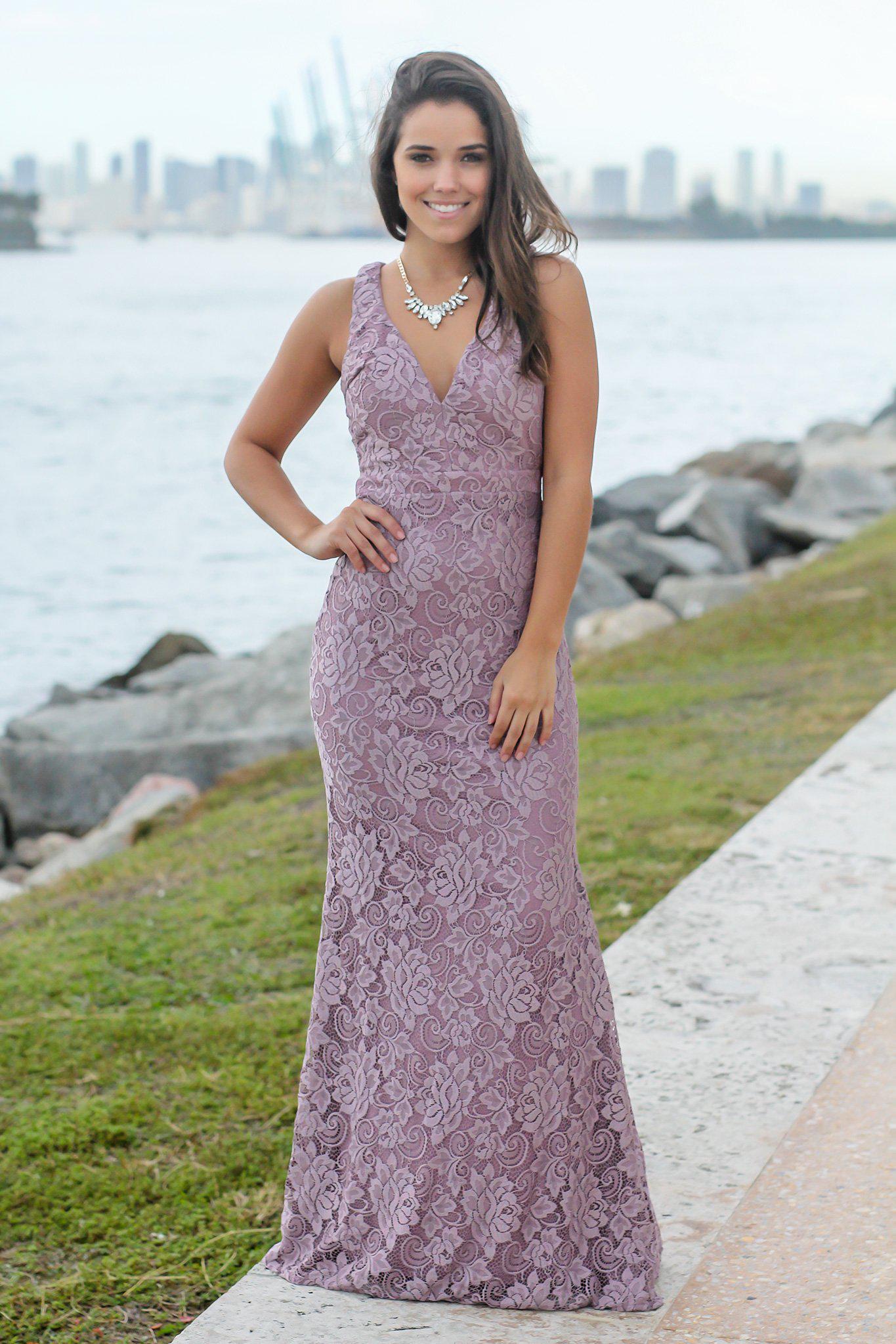 Elegant Women's Mauve Floral Lace Mermaid-Style Maxi Dress with Open Lower Back