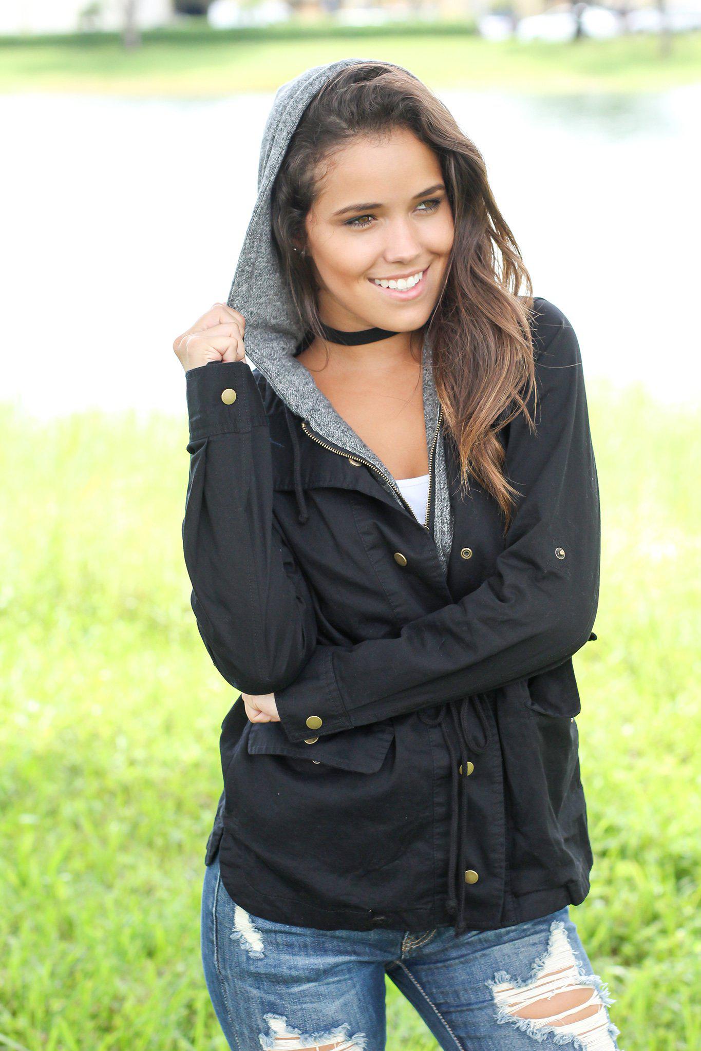 Stylish Black Cotton Jacket with a Chic Gray Hood for Fall