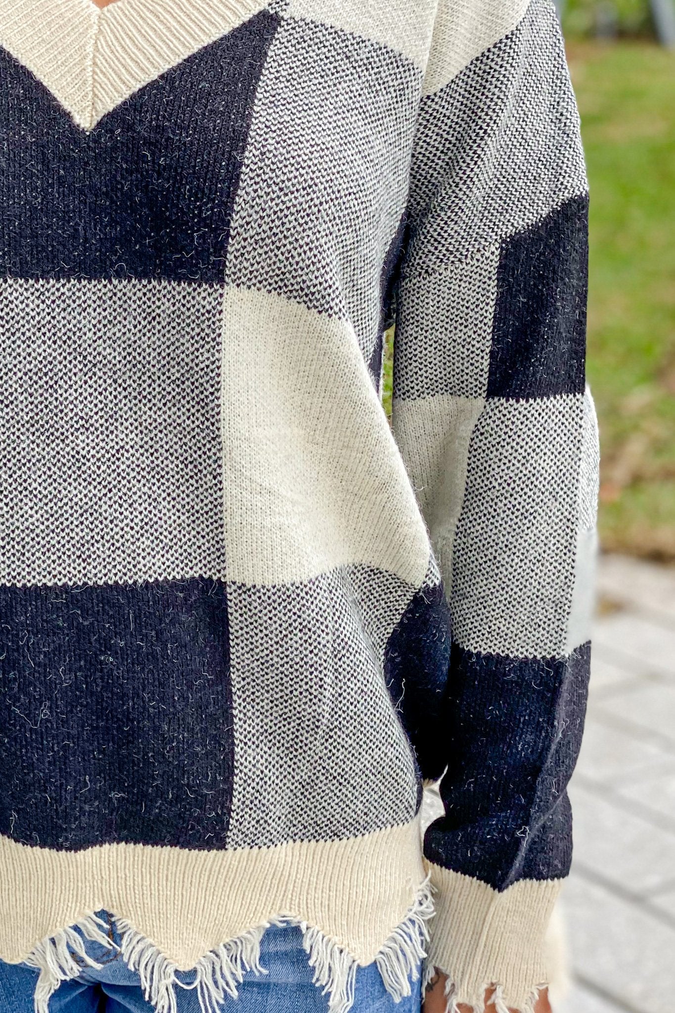 Stylish Black and Ivory Frayed Plaid Acrylic Winter Sweater for Women