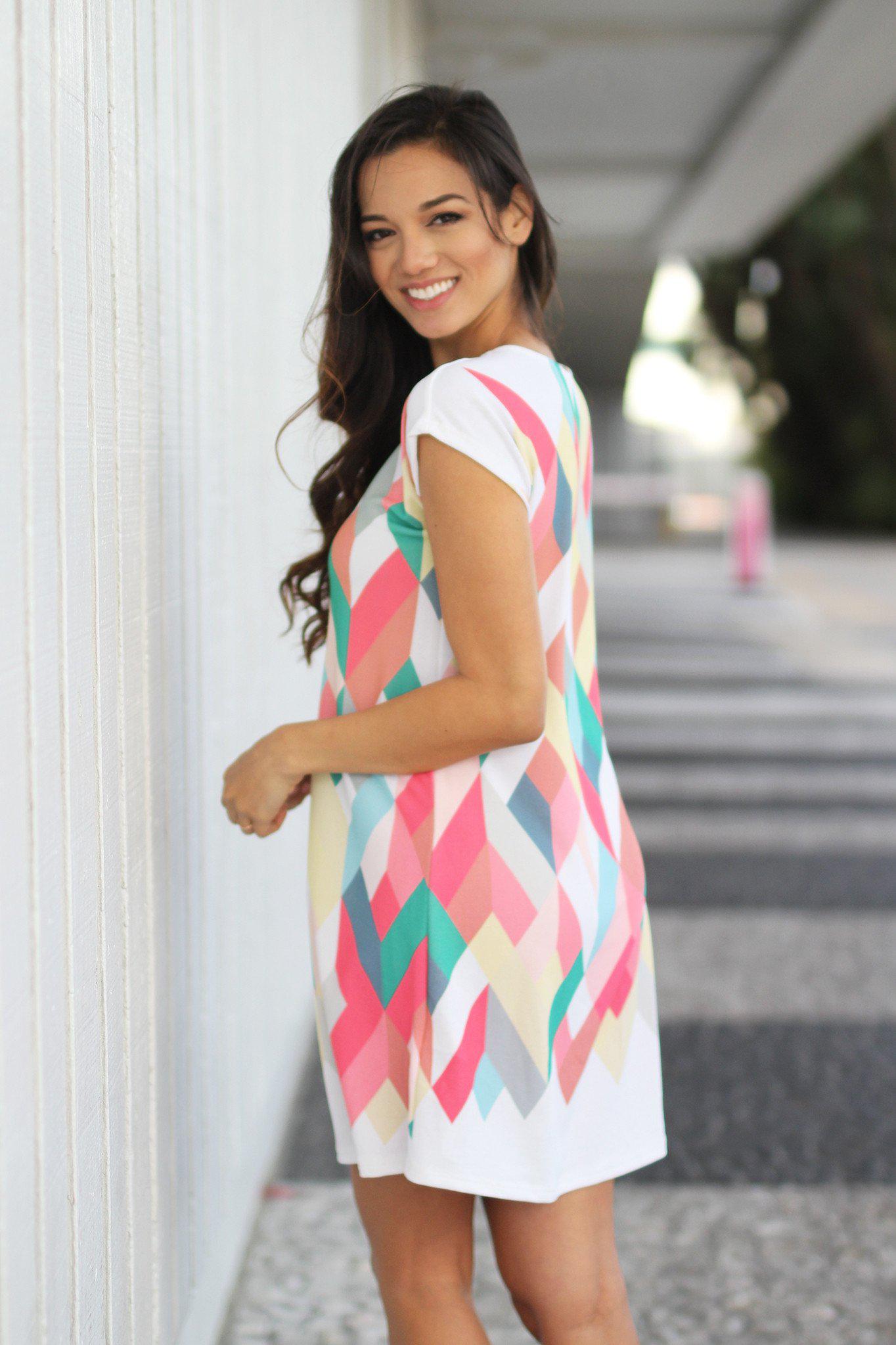 Stylish Coral Geometric Women's Short Dress for Fashionable Outfits