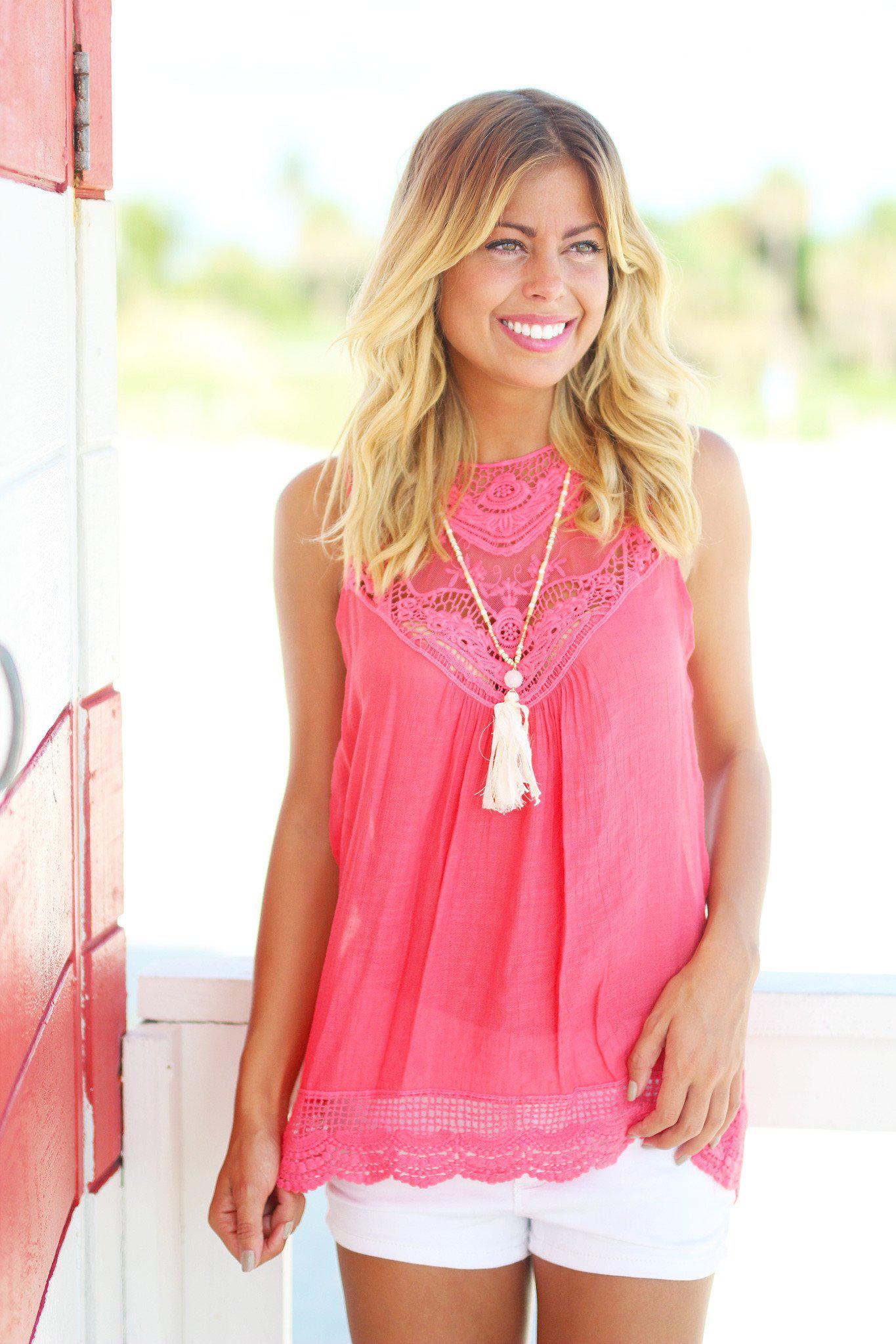 Women's Adorable Coral-Colored Lace Sleeveless Top