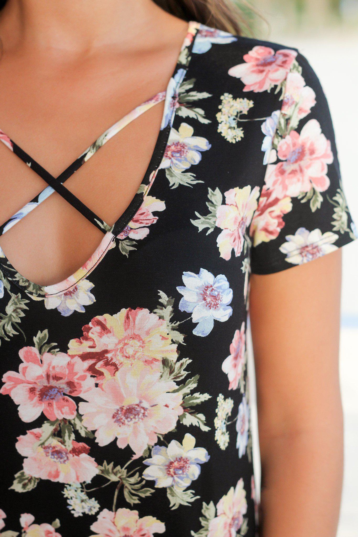 Stylish Short - Sleeved Black Floral Criss - Cross Women's Top
