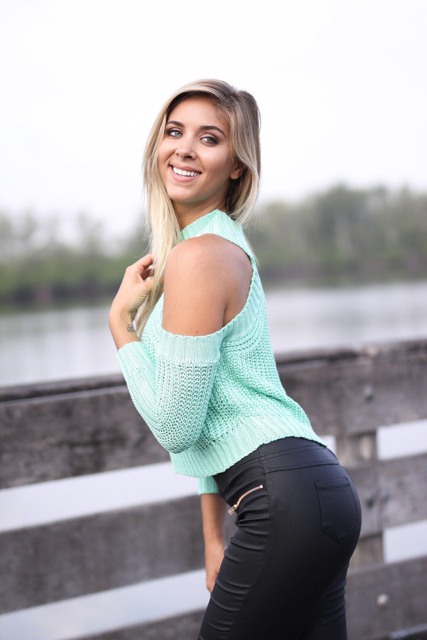 Stunning Mint Knitted Cropped Cold - Shoulder Long - Sleeve Sweater