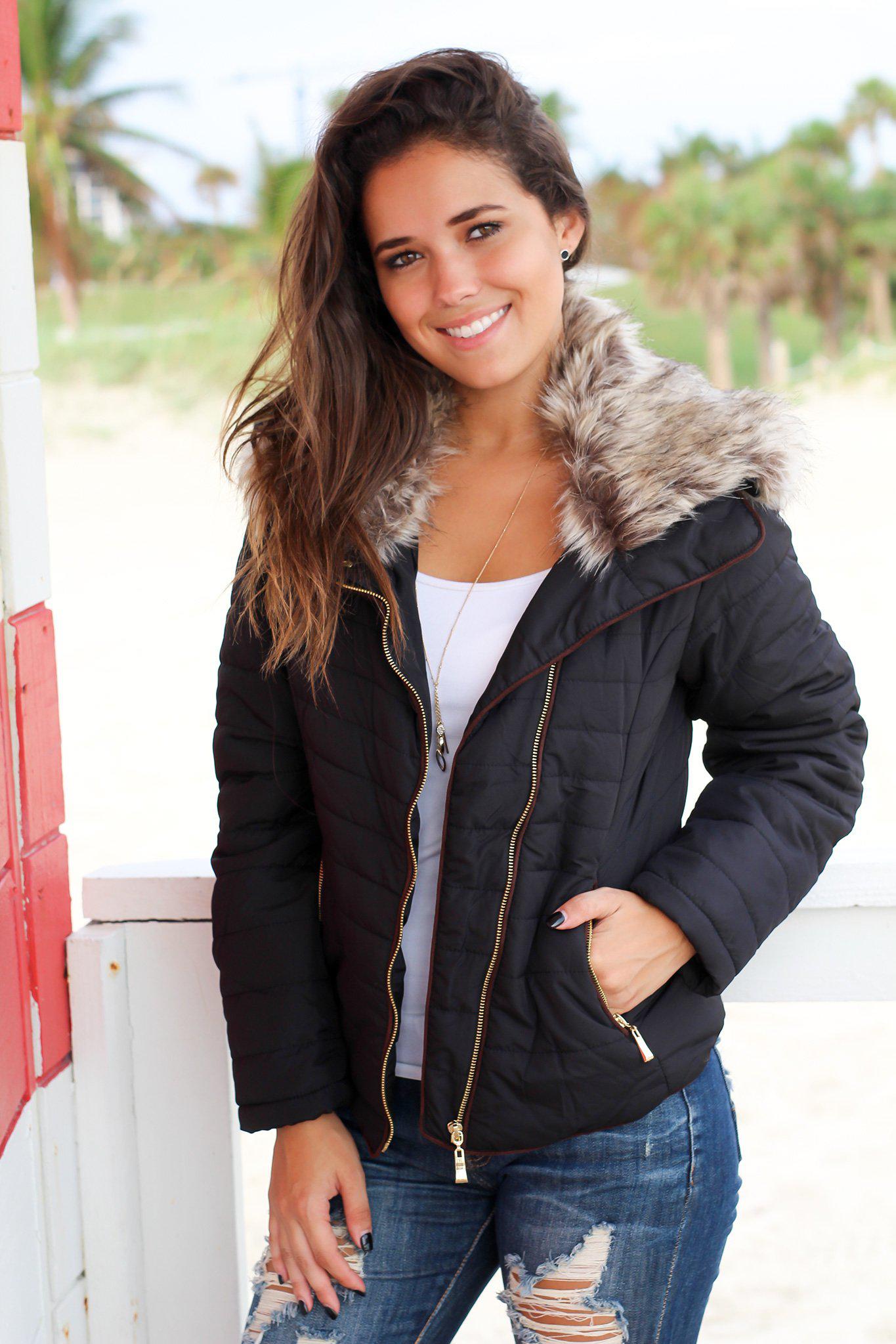 Stylish Black Quilted Jacket with Side Zipper for Fall and Winter