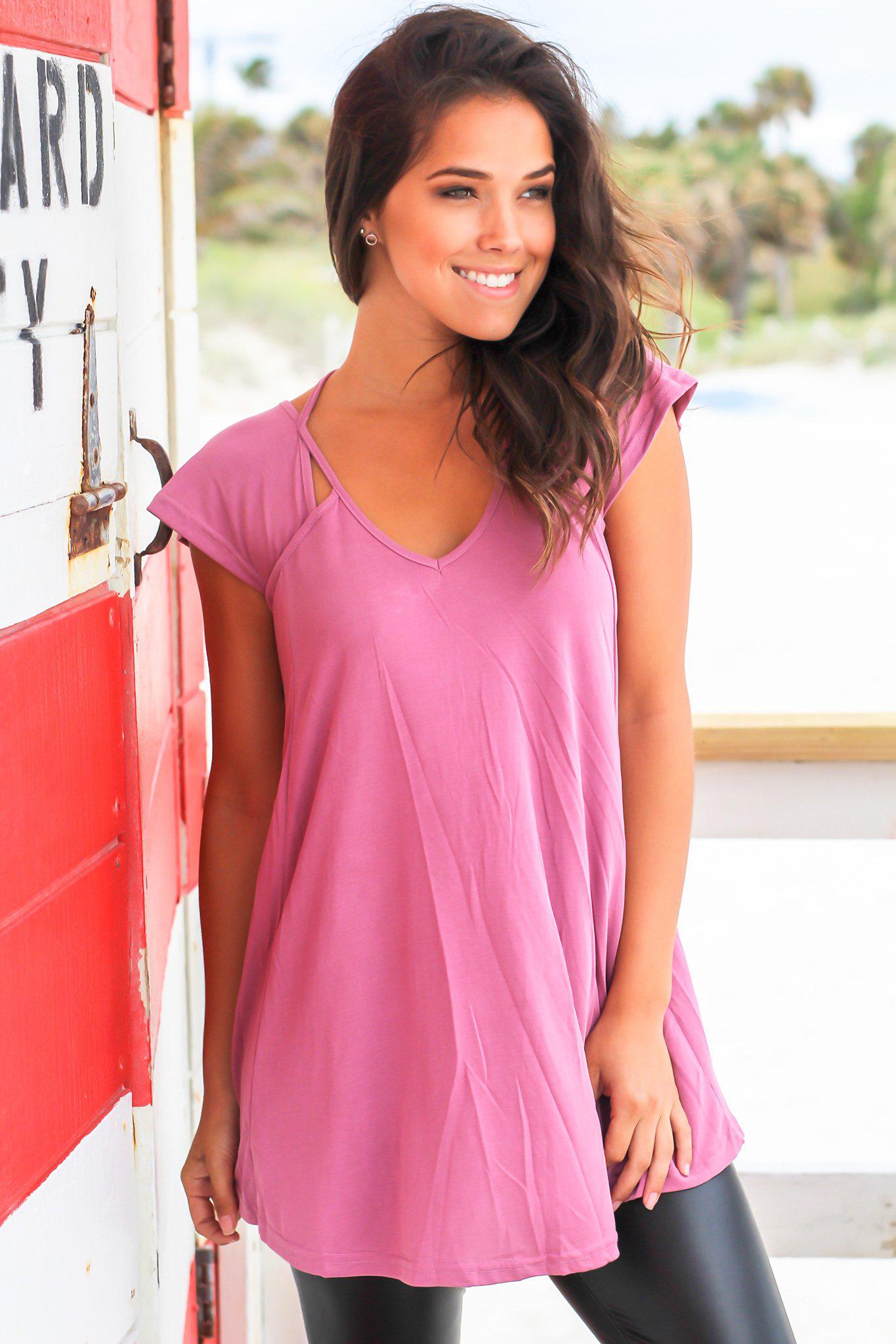 Adorable Mauve Women's Fashion Top with Stylish Cut Outs