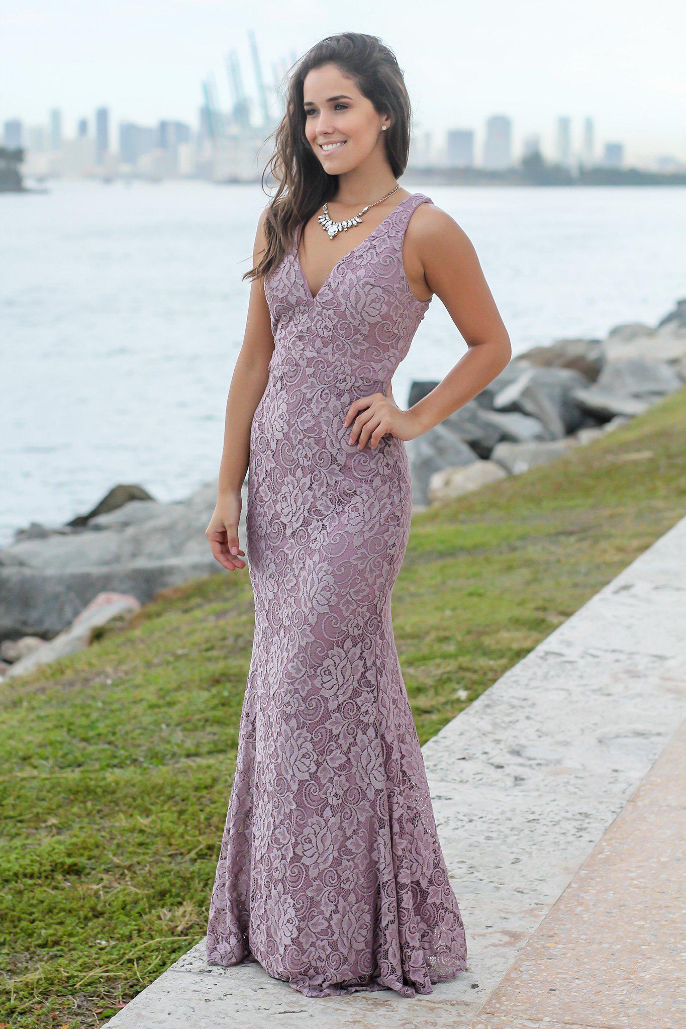Elegant Women's Mauve Floral Lace Mermaid-Style Maxi Dress with Open Lower Back