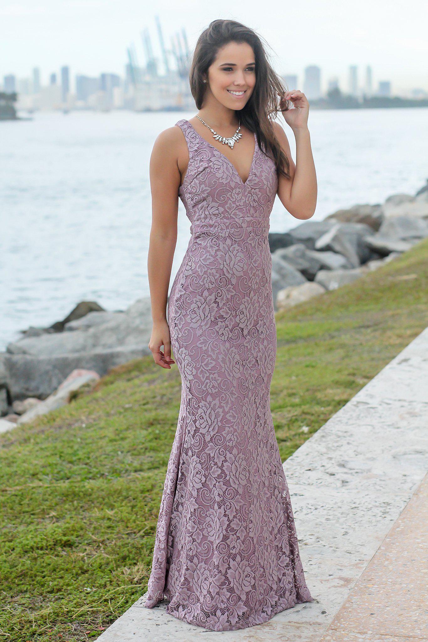 Elegant Women's Mauve Floral Lace Mermaid-Style Maxi Dress with Open Lower Back