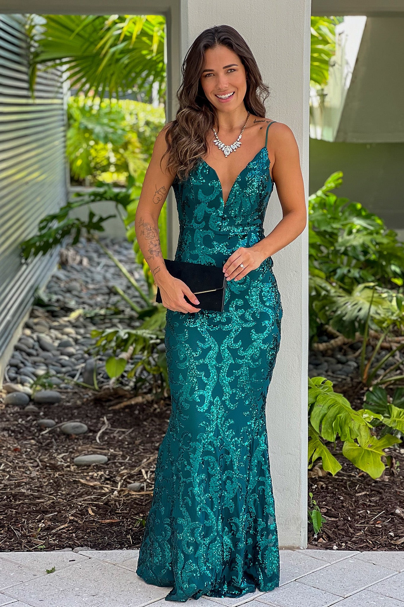Gorgeous Hunter Green Sequin-Embellished Maxi Dress for Special Occasions