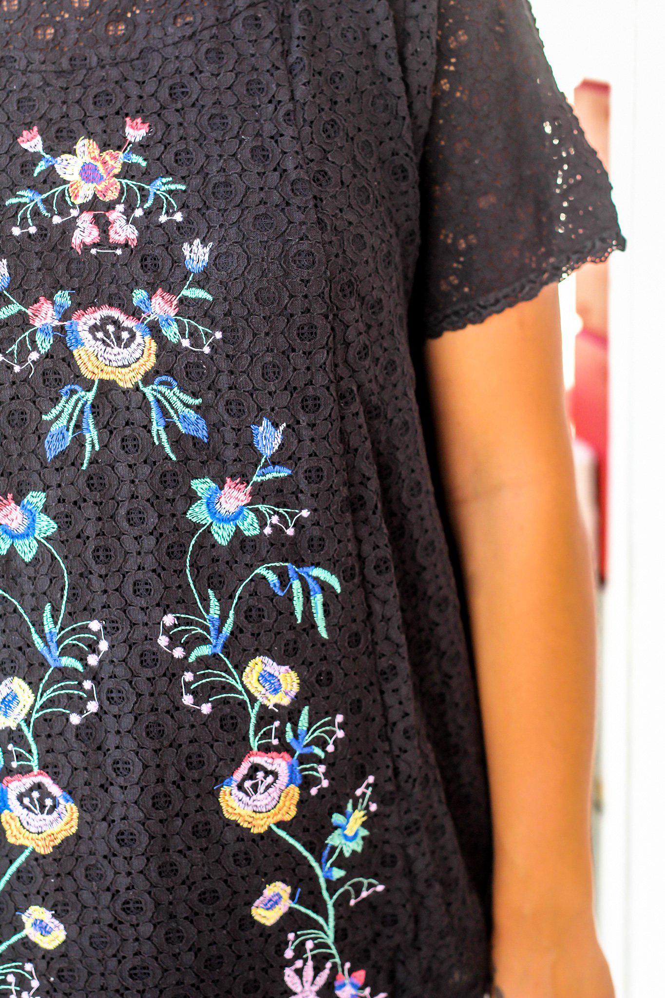 Stylish Women's Black Lace Embroidered Fashion Top
