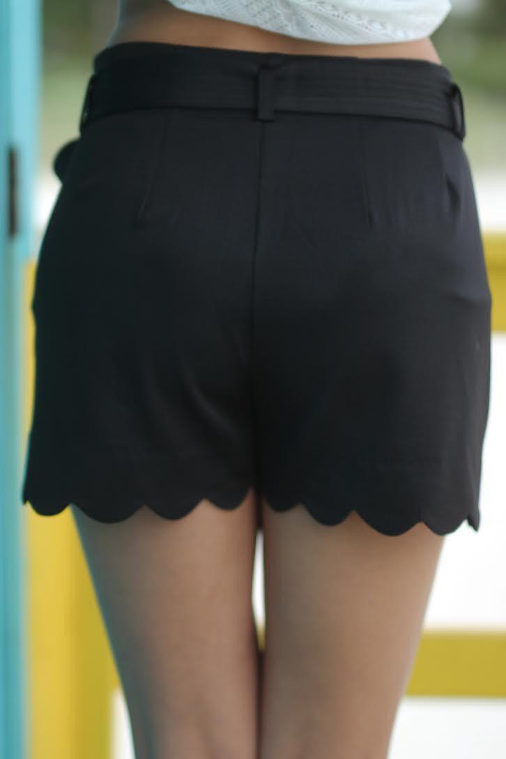 Stylish Black Shorts with Scalloped Edges and Side Zipper