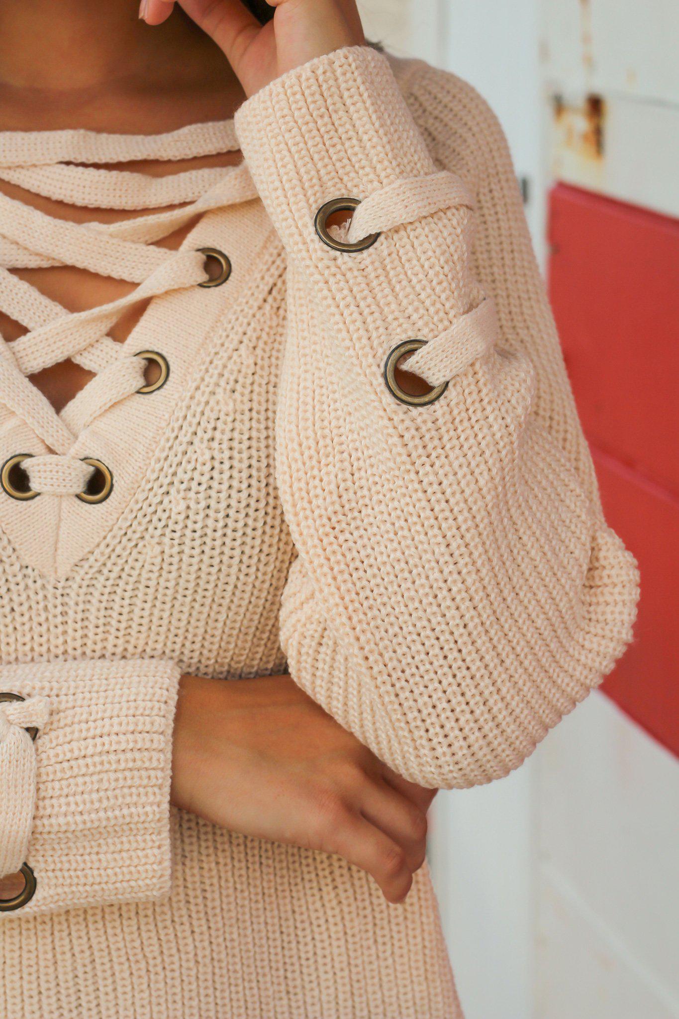 Stylish Cream-colored Knit Lace-up Women's Sweater for Fall and Winter
