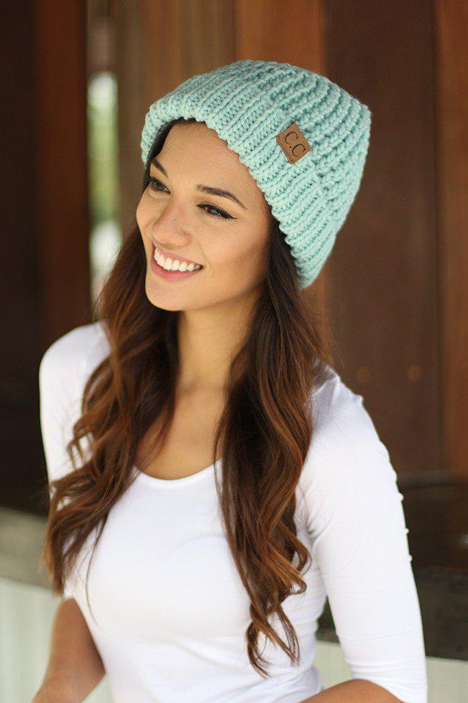 Mint-colored Heavy Stitch Winter Knit Beanie for Fashionable Cold Weather