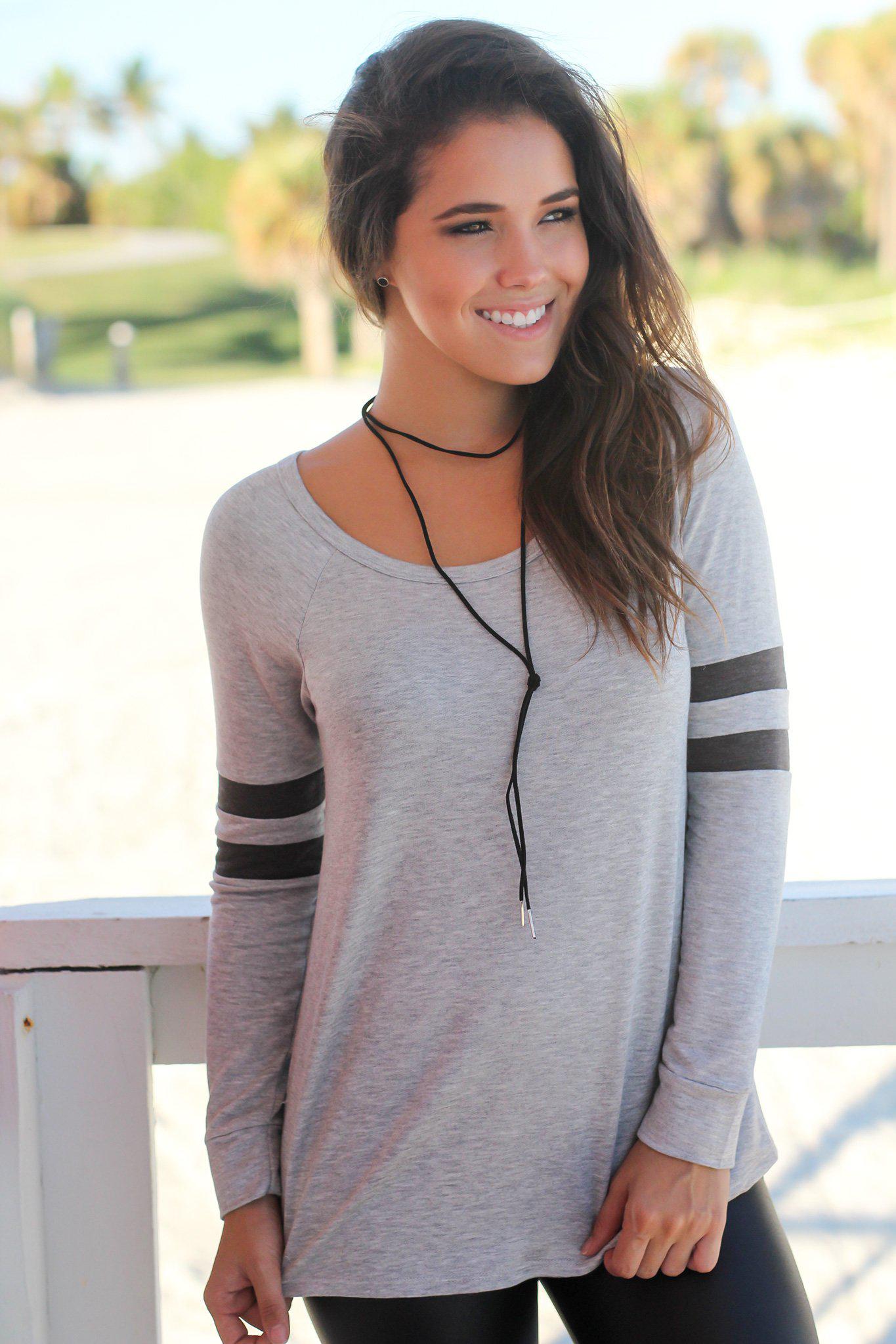 Stylish Heather Gray Long - Sleeve Varsity Casual Top with Charcoal Stripes