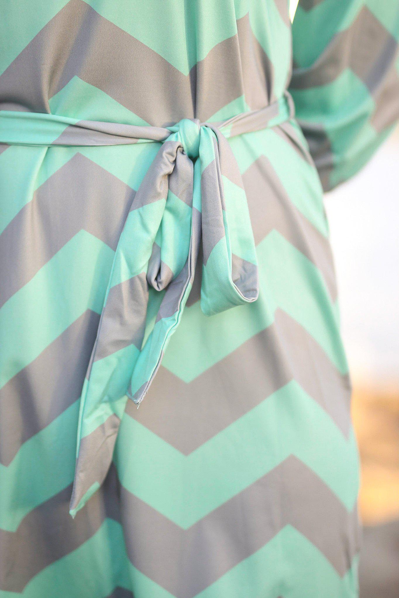 Stylish Mint and Silver Chevron Patterned Short Women's Dress