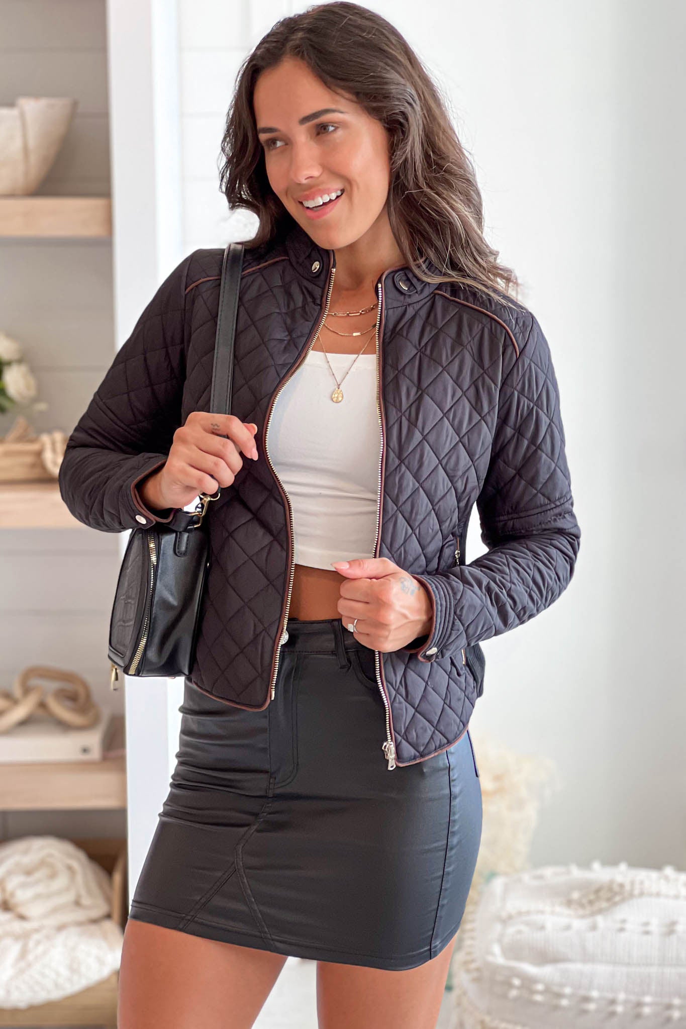 Stylish Black Quilted Winter Jacket With Functional Pockets
