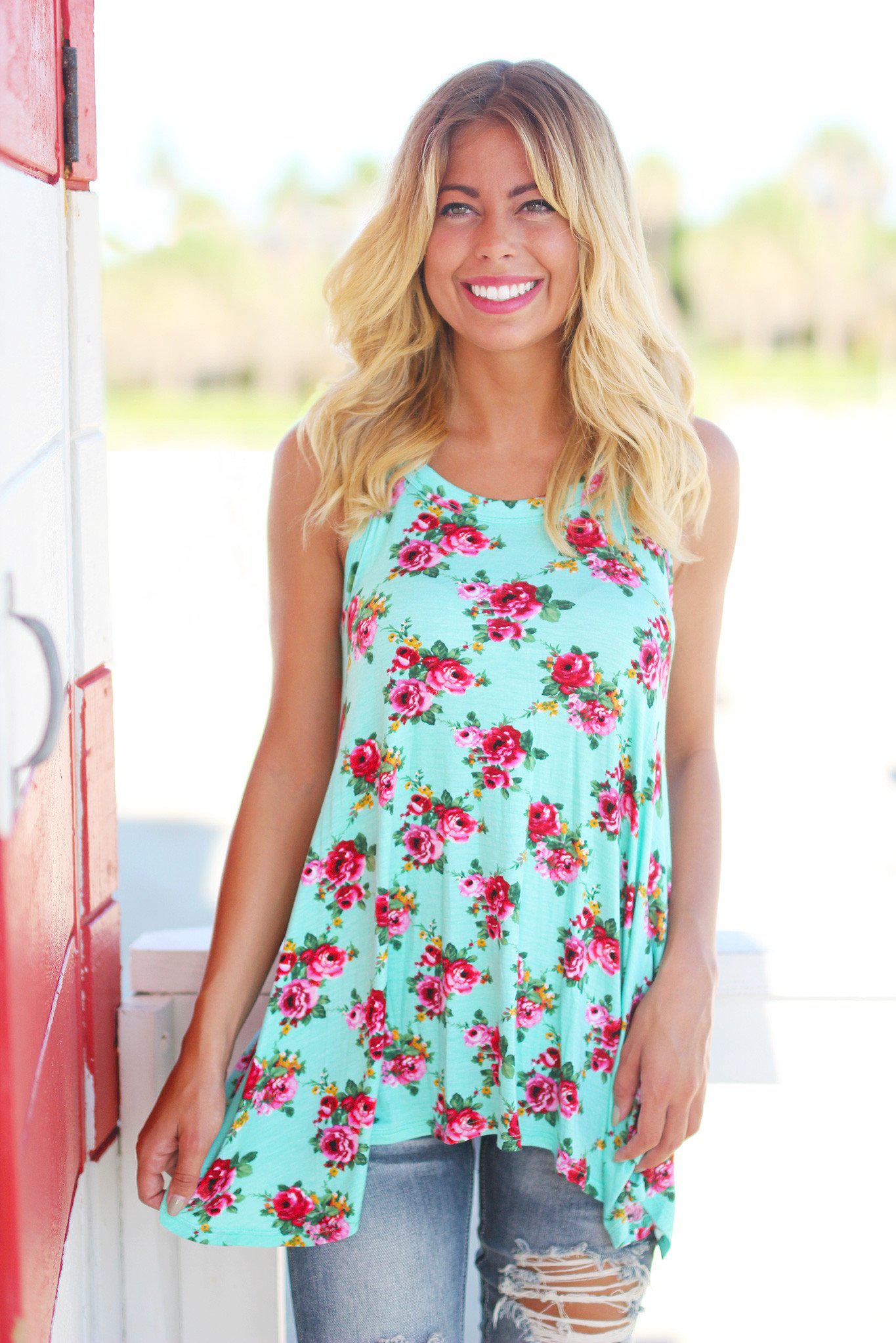 Charming Mint Floral Women's Tunic Top for Casual Wear