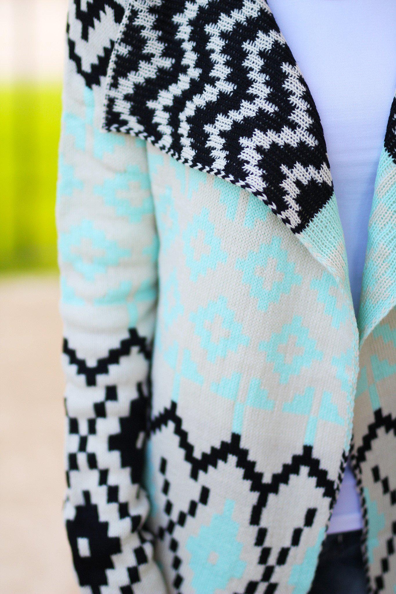 Stylish Mint and Ebony Printed Women's Cardigan for Fashionable Warmth