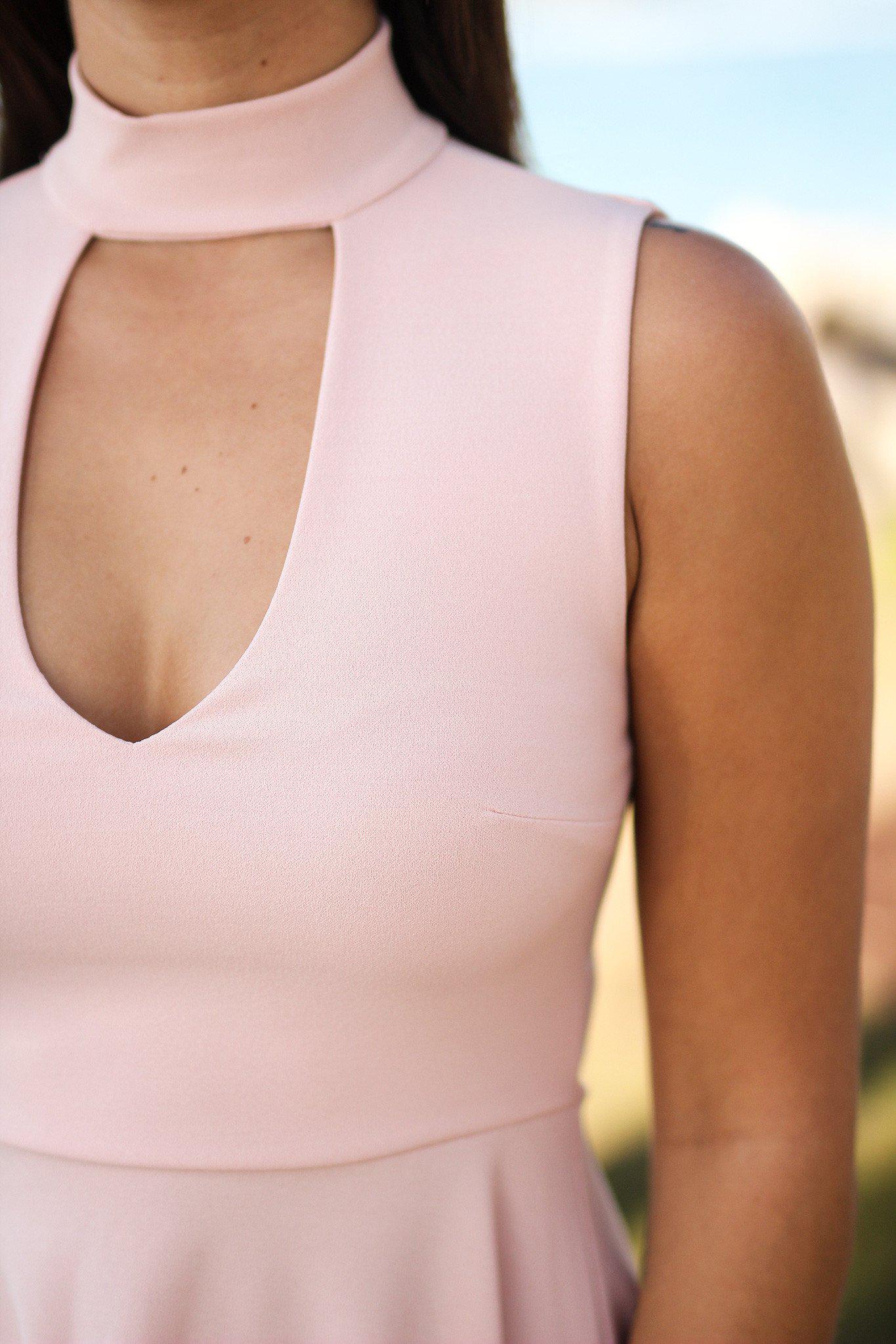 Stylish Blush Colored Mock Neck Short Party Dress