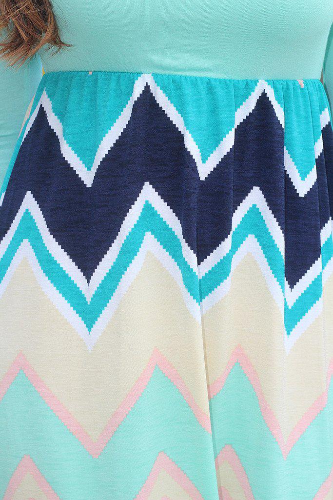 Stylish 3/4 Sleeves Mint Chevron Short Bottom Dress
