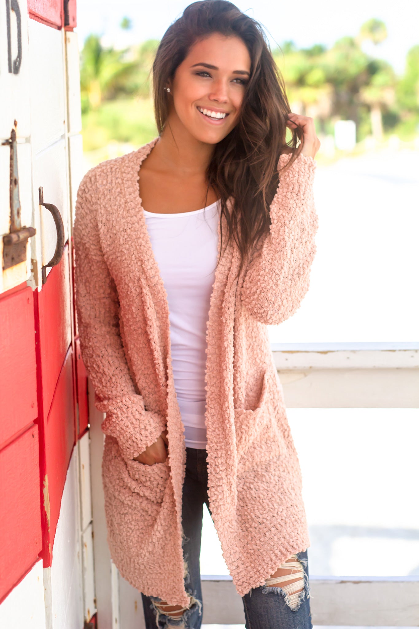 Soft Blush-colored Knitted Cardigan for Fall and Winter