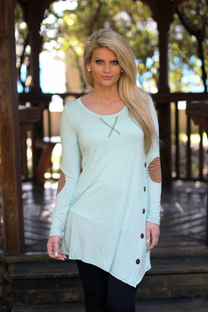 Stylish Mint Button-Up Top with Functional Pockets and Elbow Patches