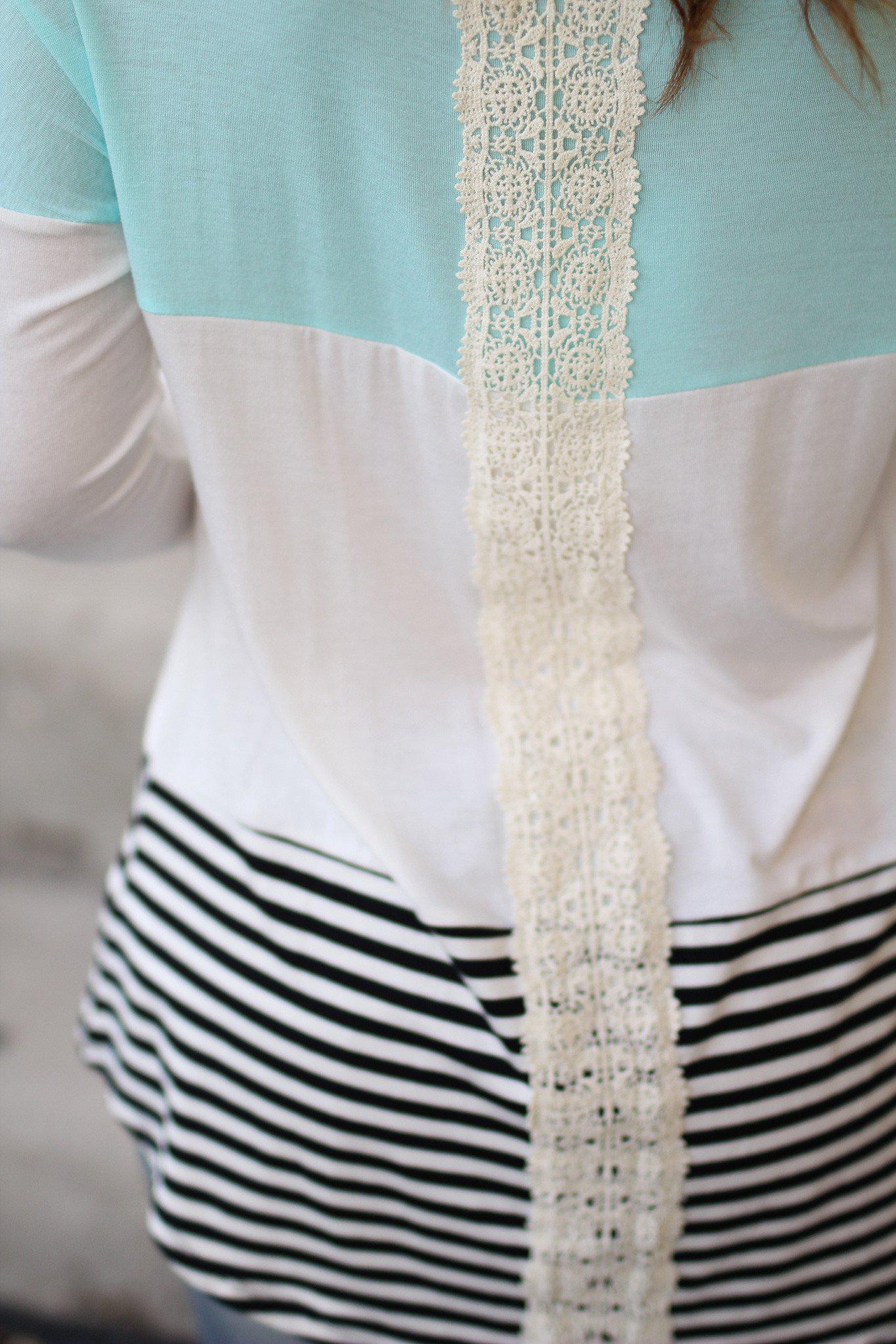 Fashionable Mint and Ivory Color Block Crochet Top for Cold Fall Days