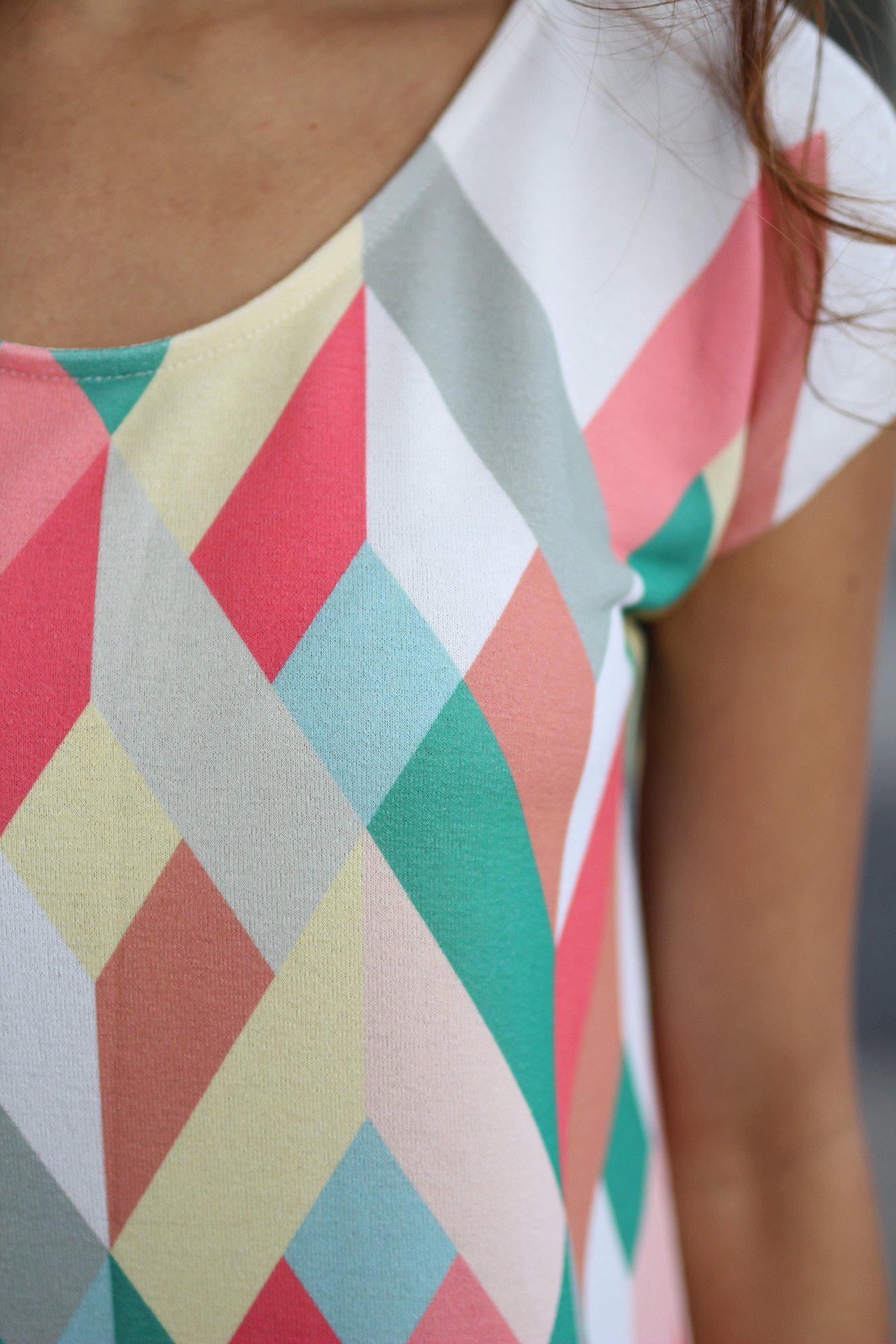 Stylish Coral Geometric Women's Short Dress for Fashionable Outfits